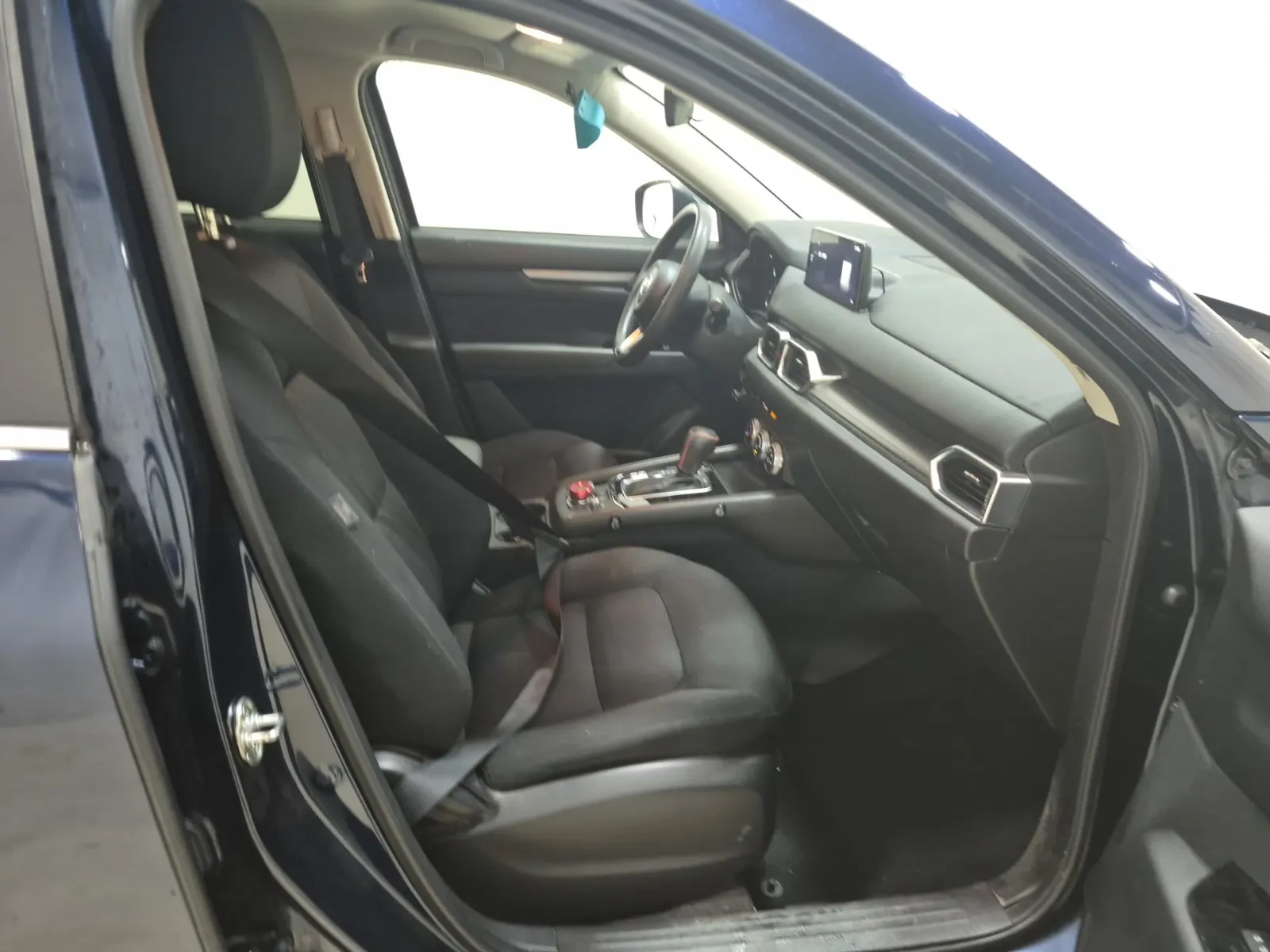 Right Side Interior Photo