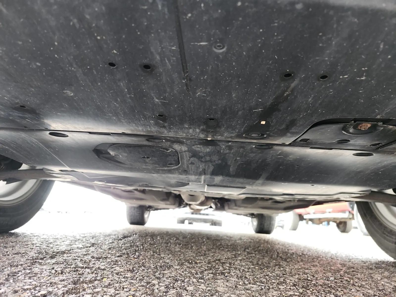 Undercarriage - Front Photo