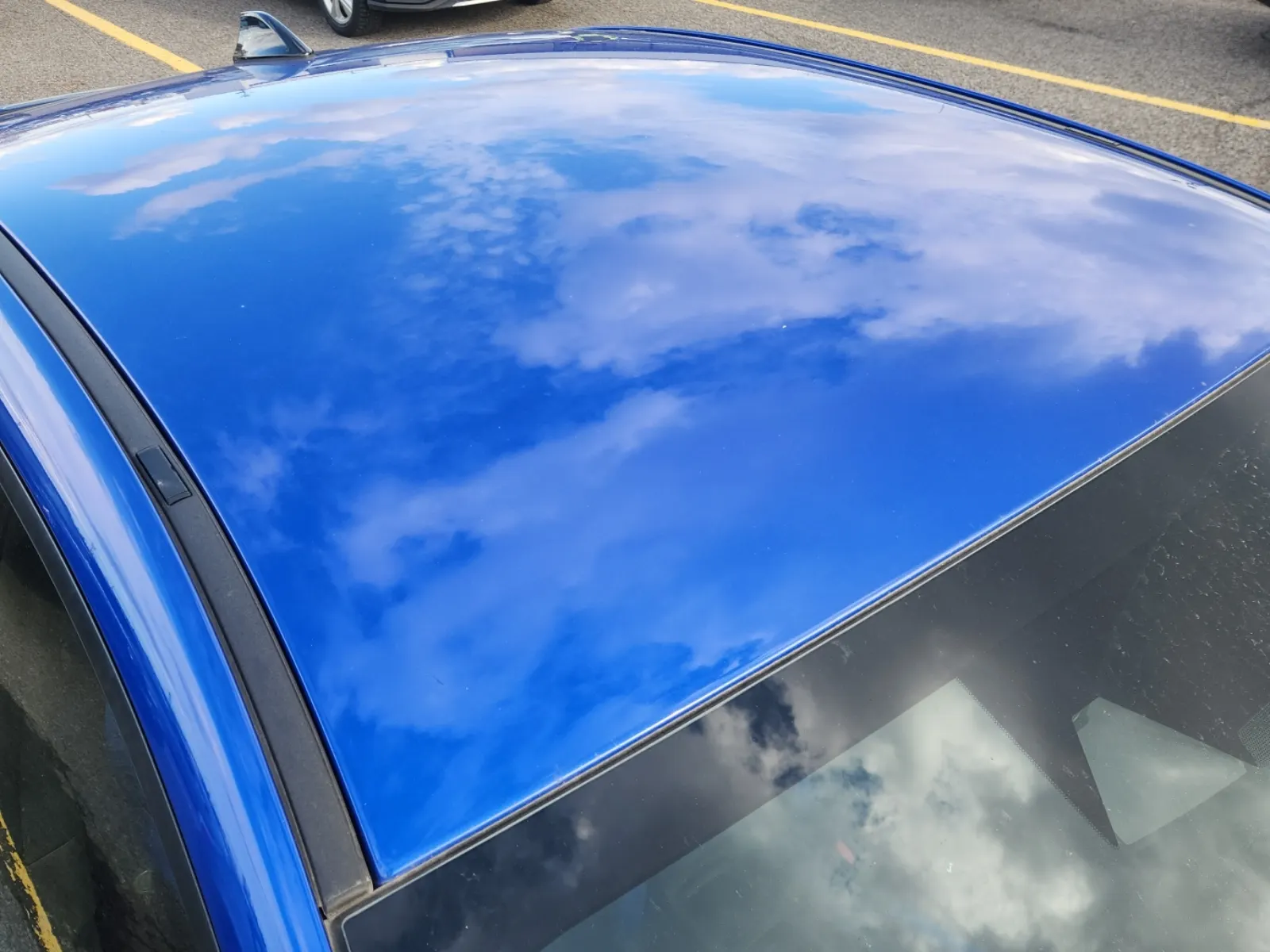 Exterior Roof Photo