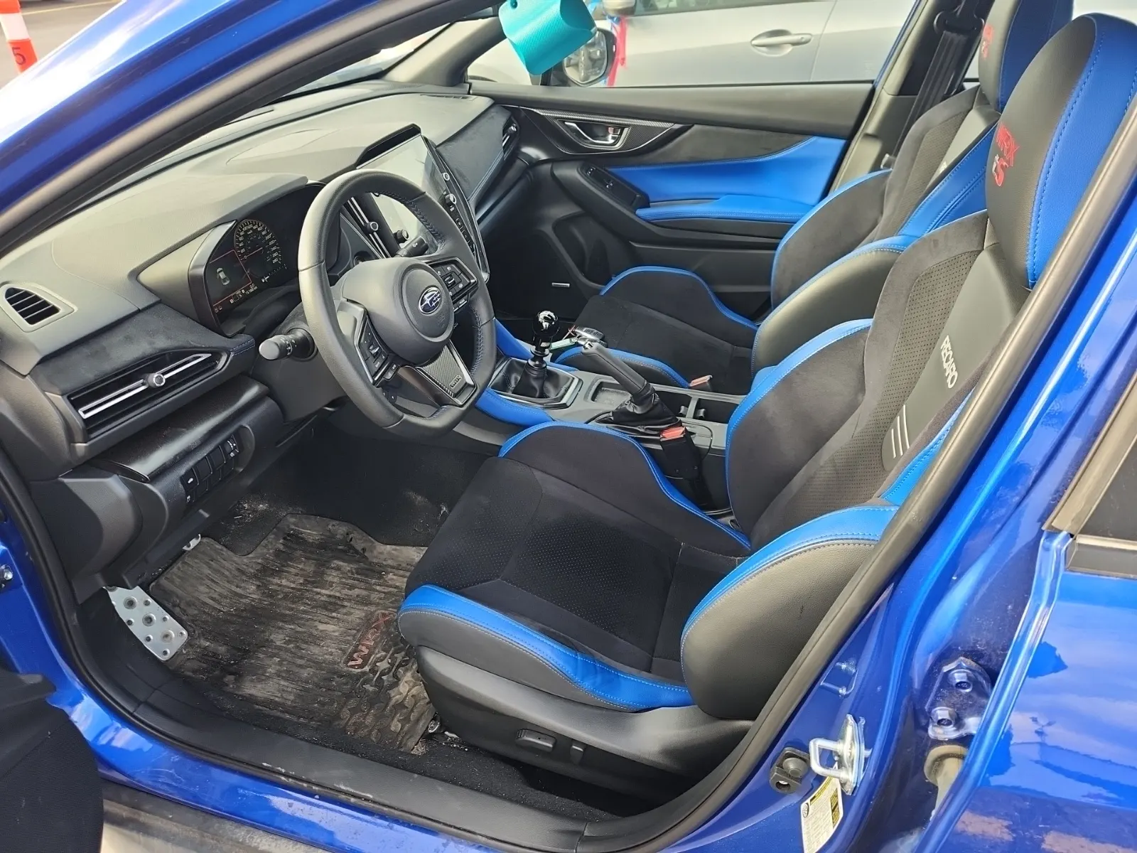 Front Interior Photo