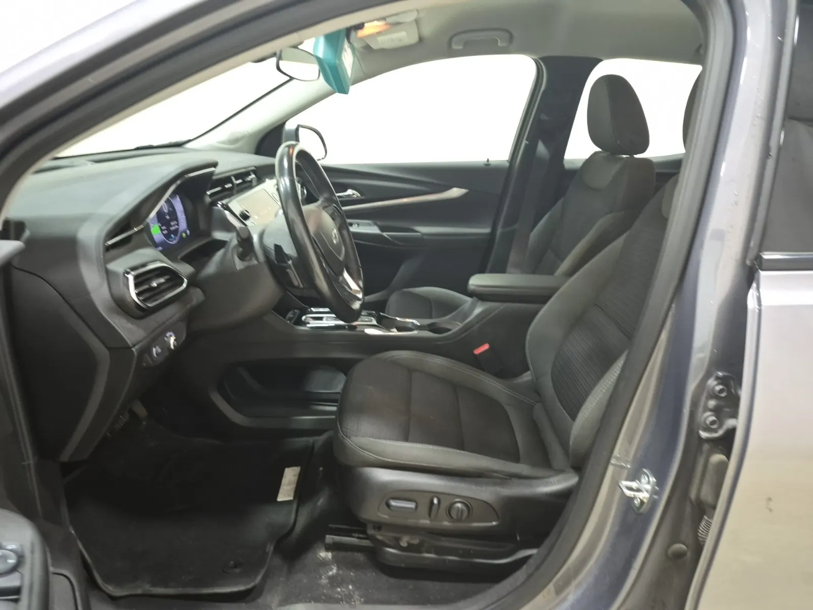Front Interior Photo