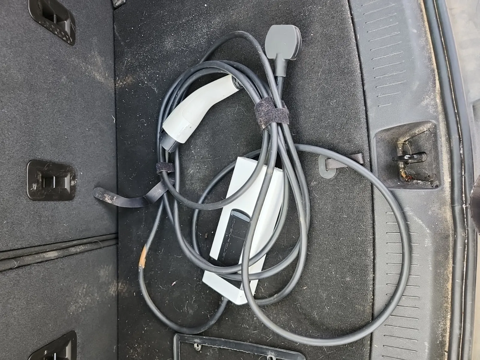 Charging Cable Photo