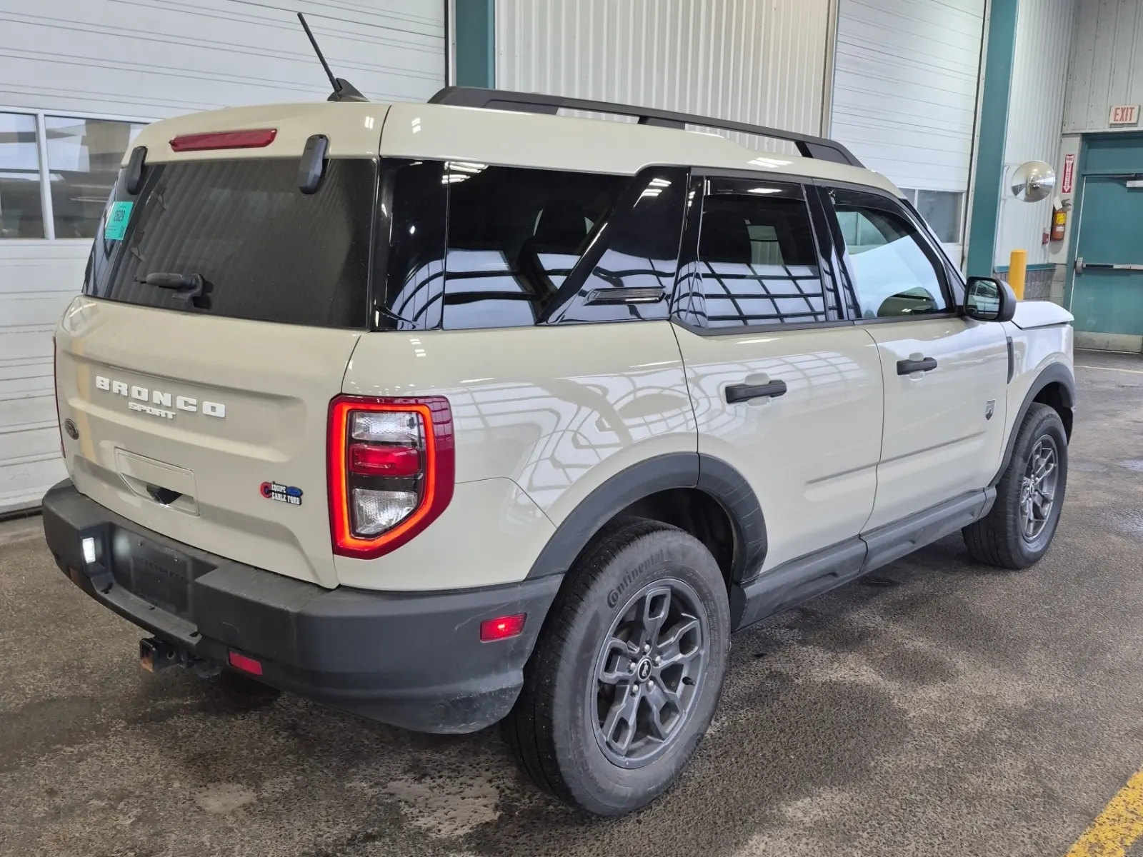 Passenger Rear 3/4 Photo
