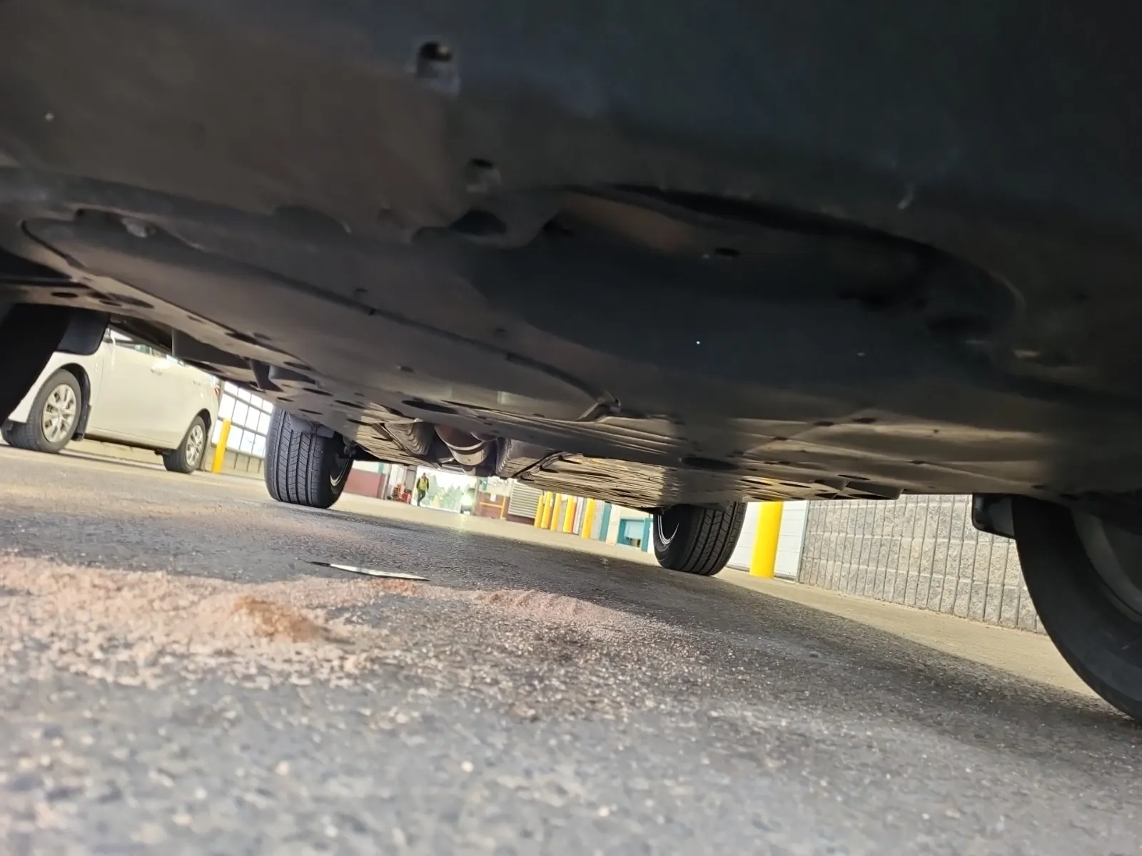 Undercarriage - Front Photo