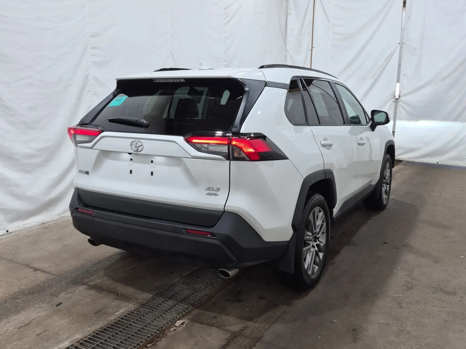 Passenger Rear 3/4 Photo