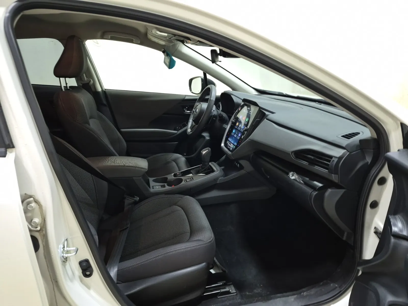 Right Side Interior Photo