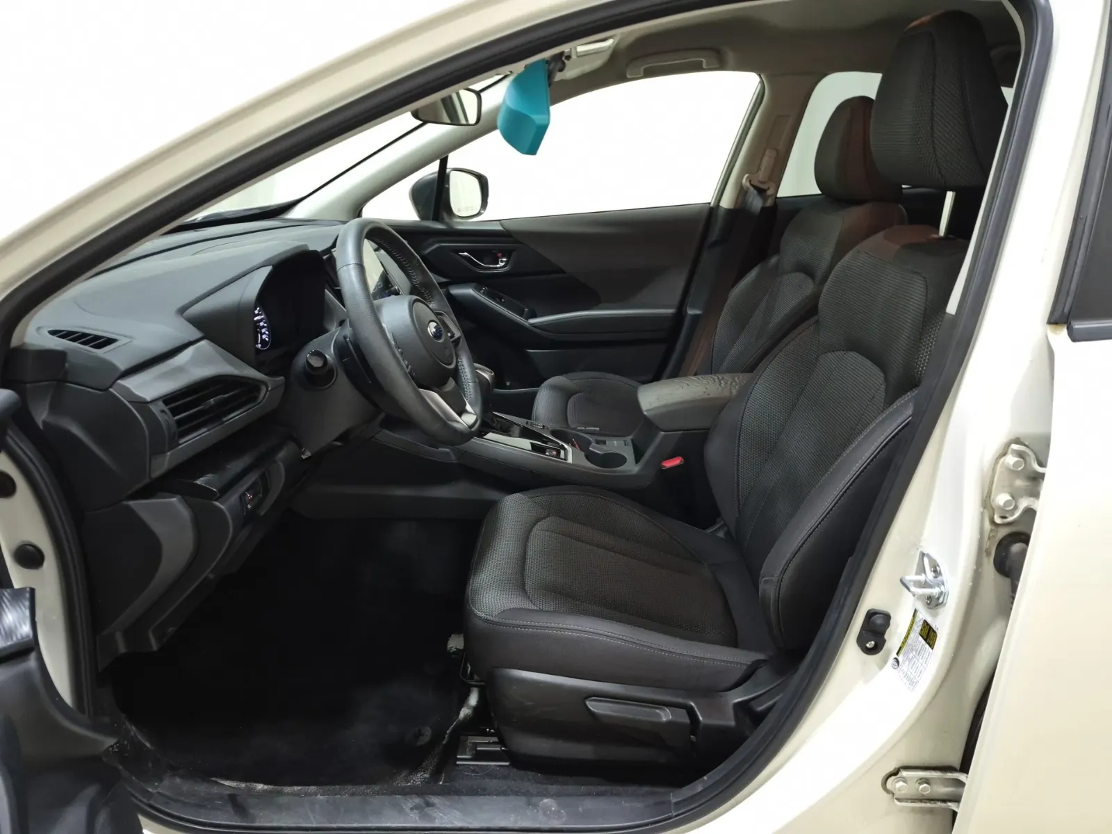 Front Interior Photo