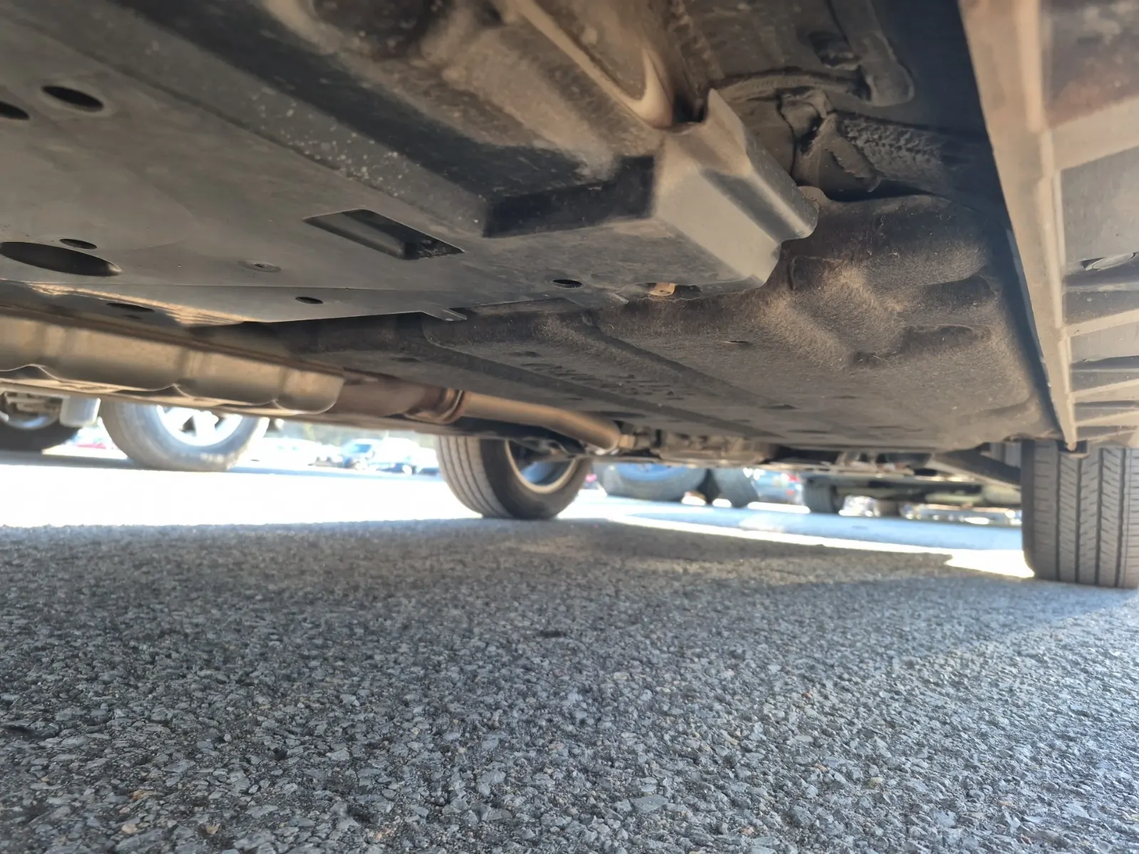 Undercarriage - Passenger Photo