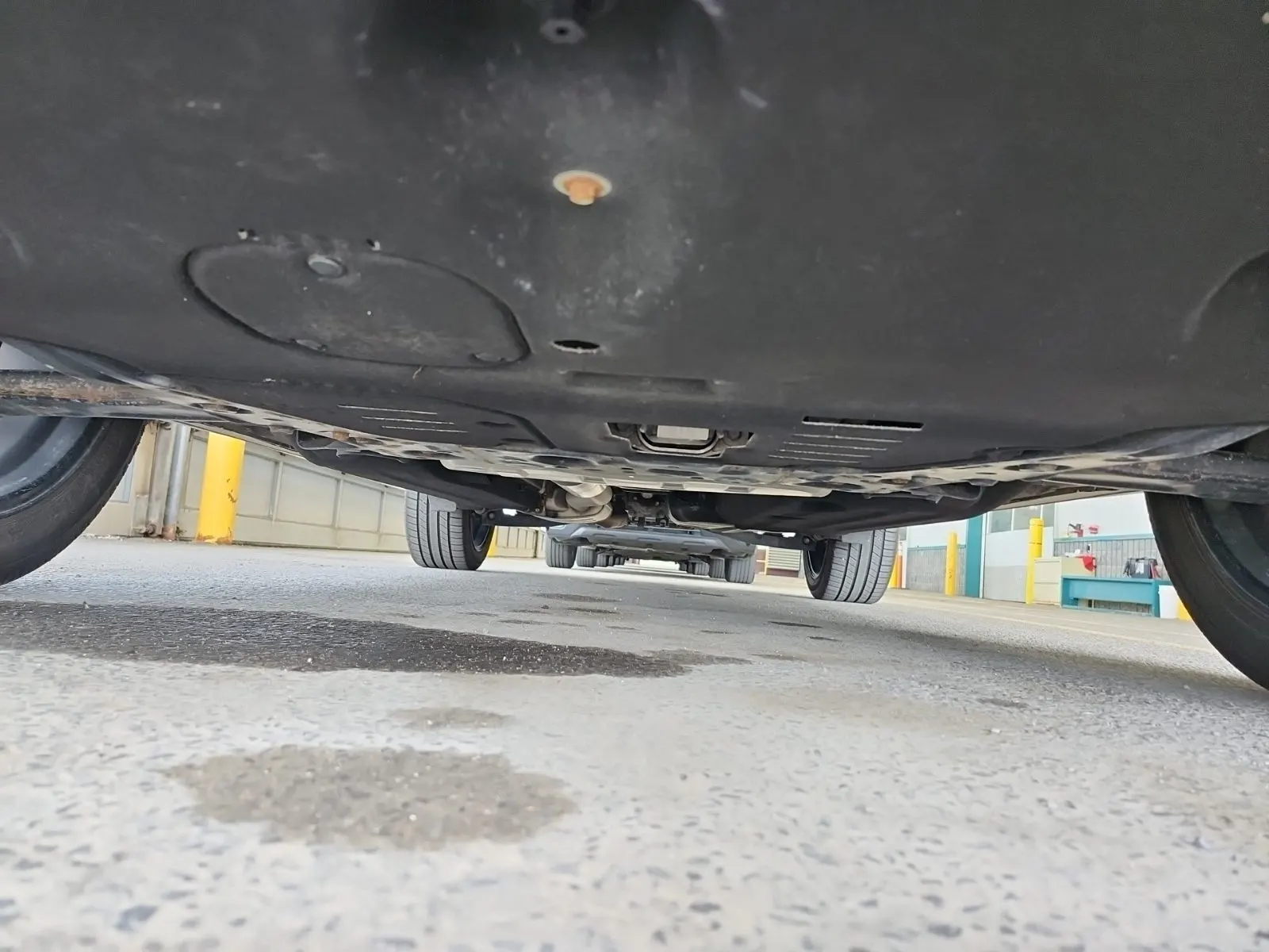 Undercarriage - Front Photo