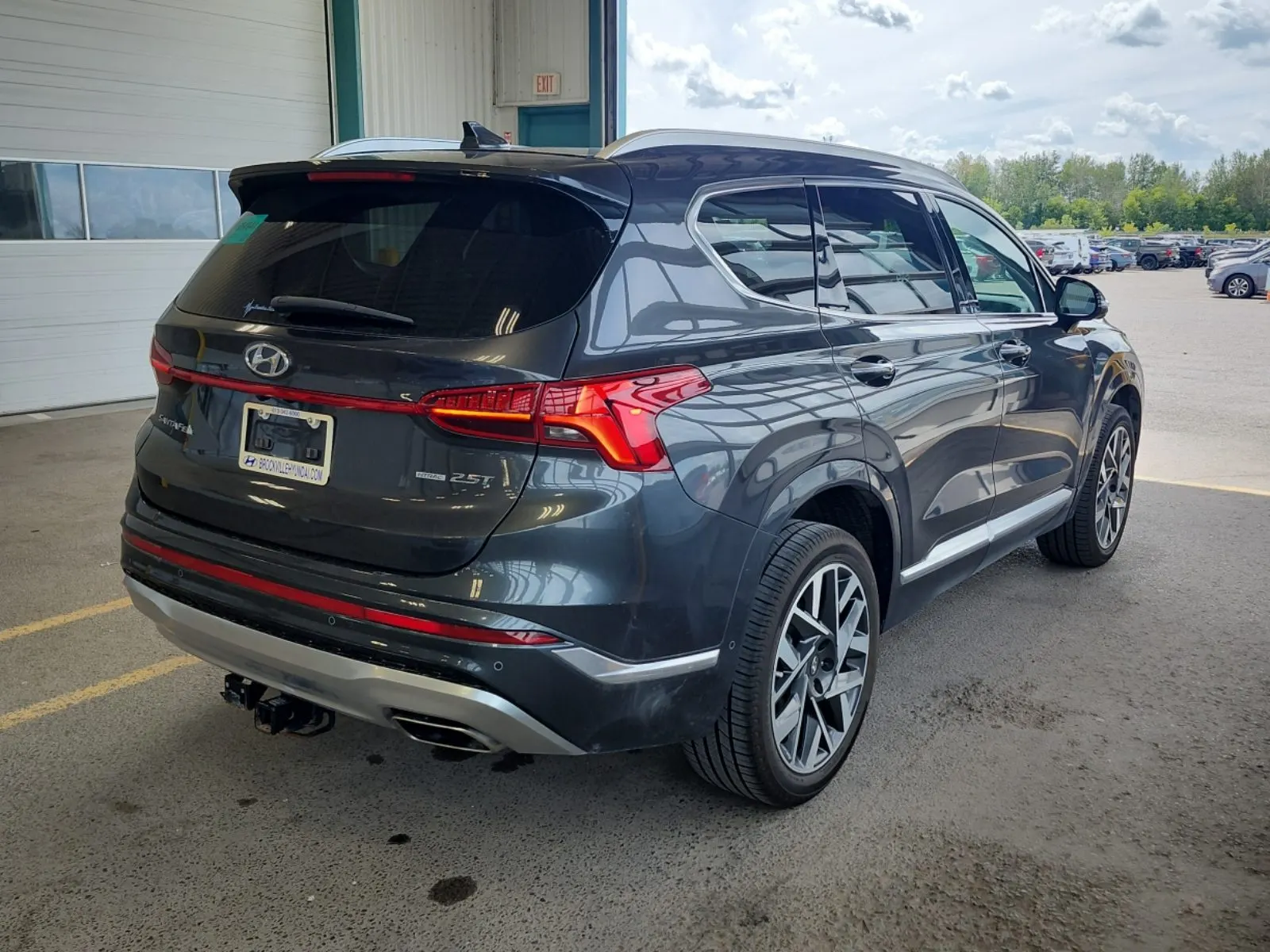 Passenger Rear 3/4 Photo