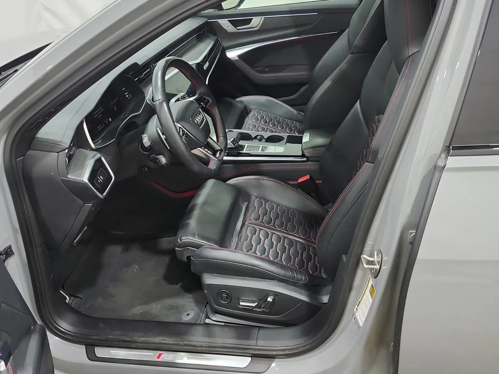 Front Interior Photo