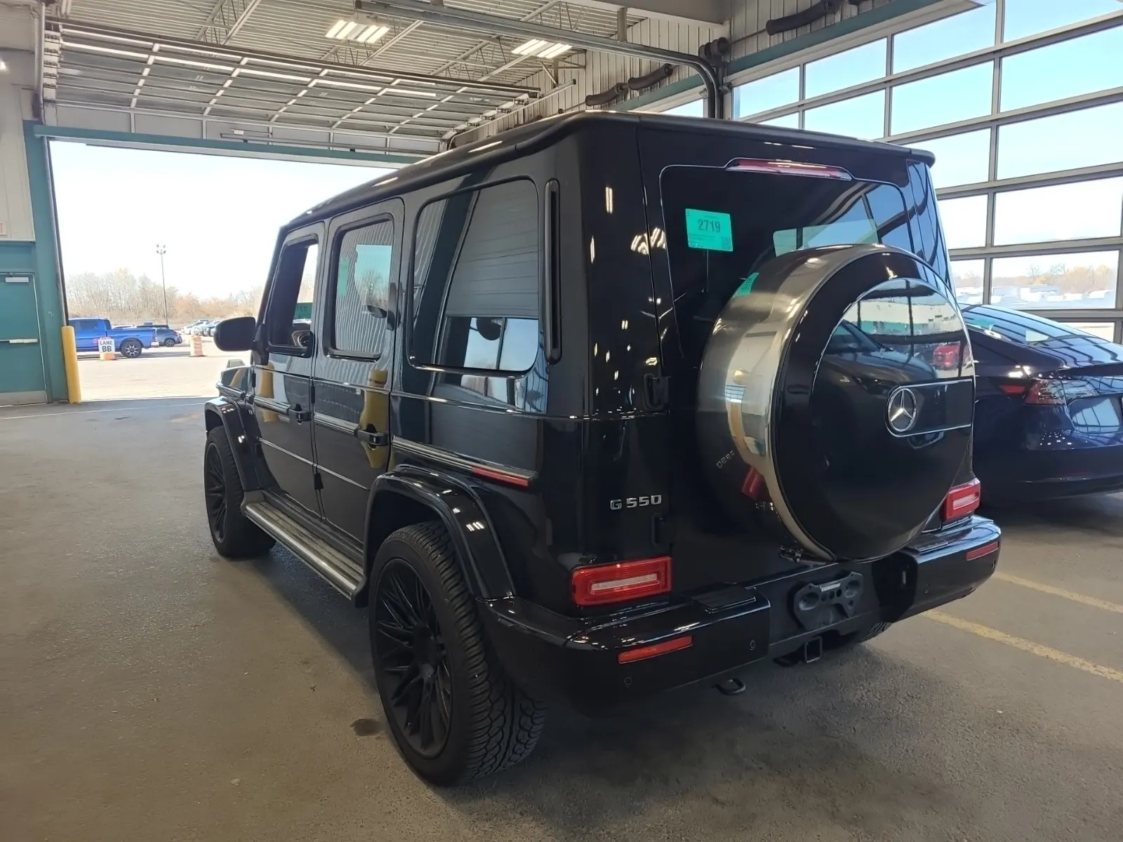 Driver Rear 3/4 Photo