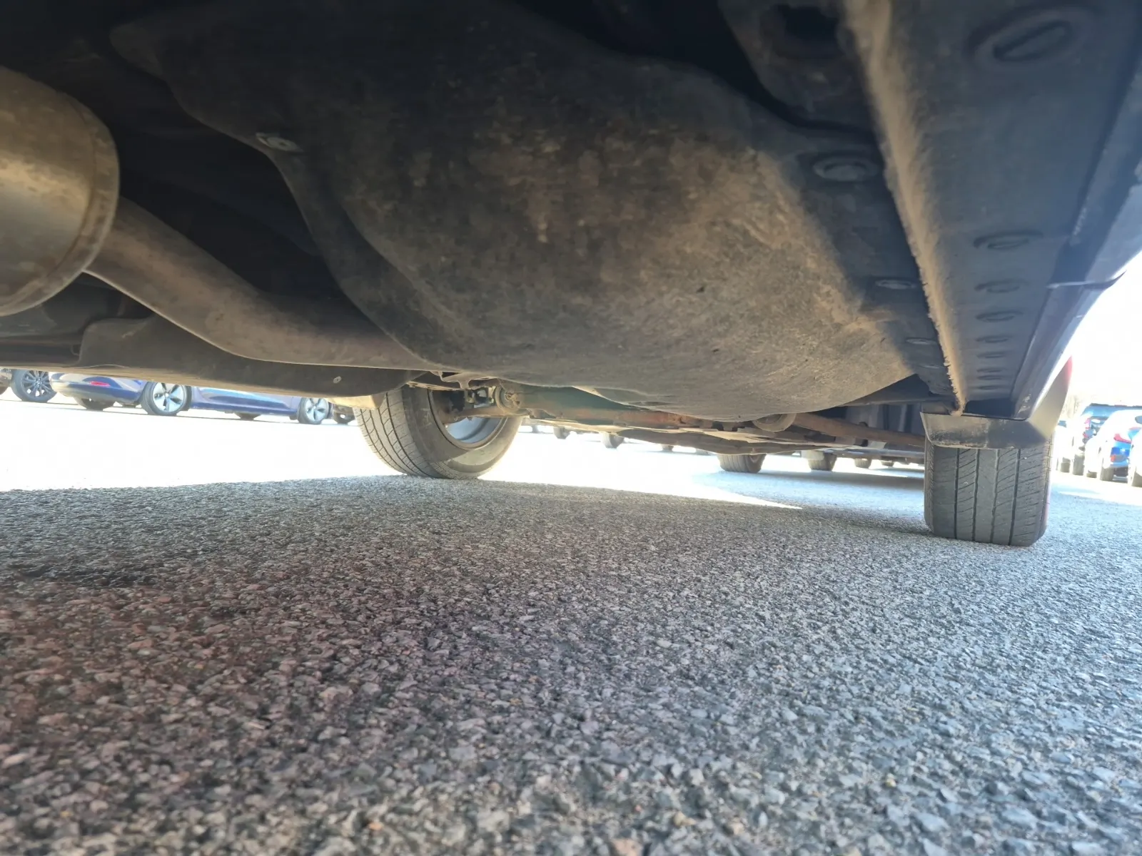 Undercarriage - Passenger Photo
