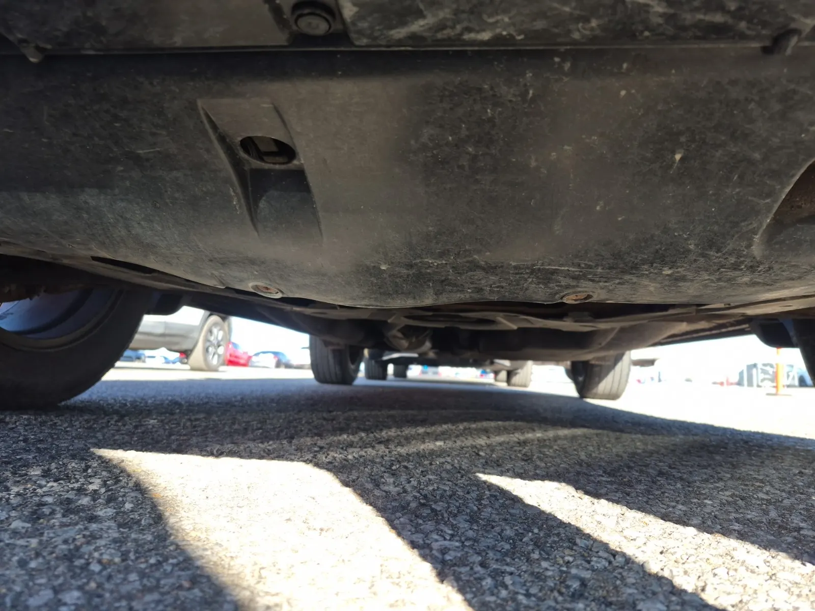 Undercarriage - Front Photo
