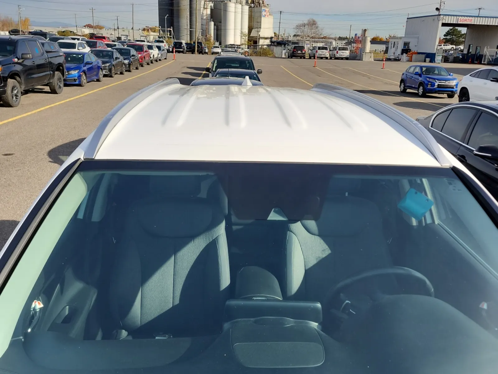 Exterior Roof Photo