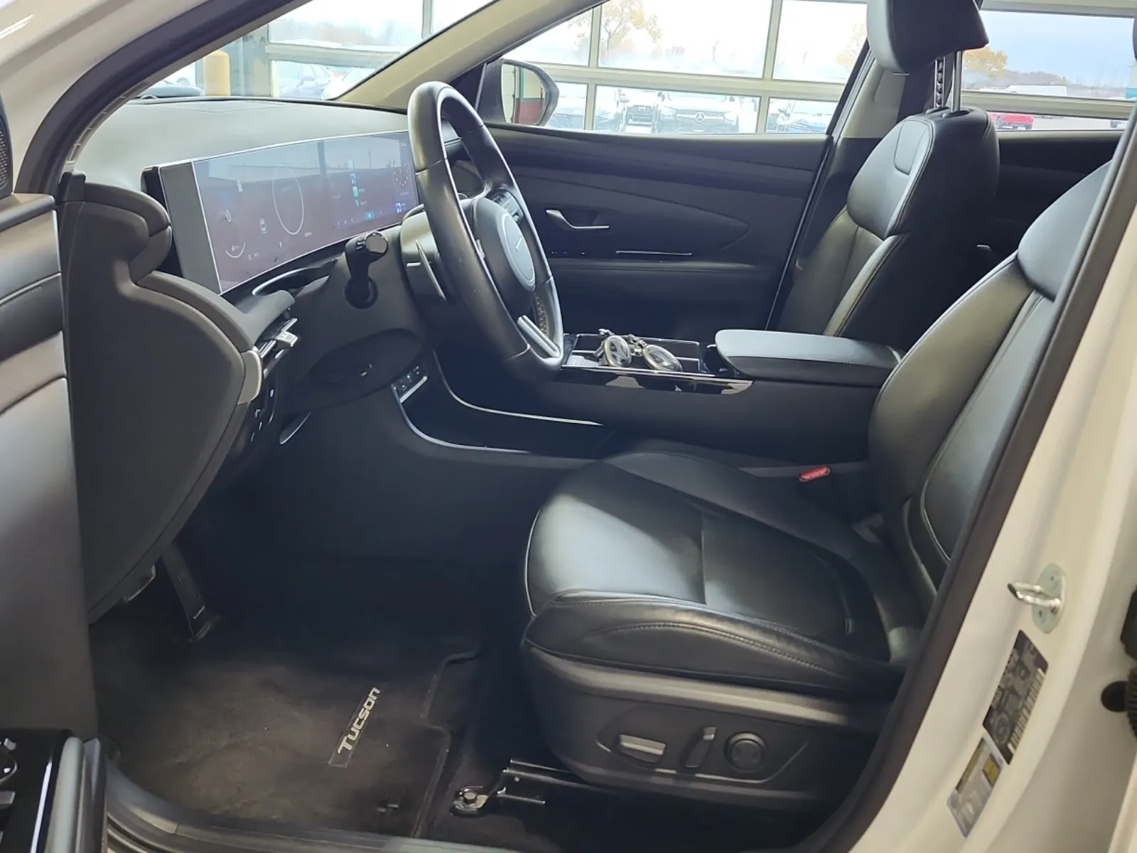 Front Interior Photo