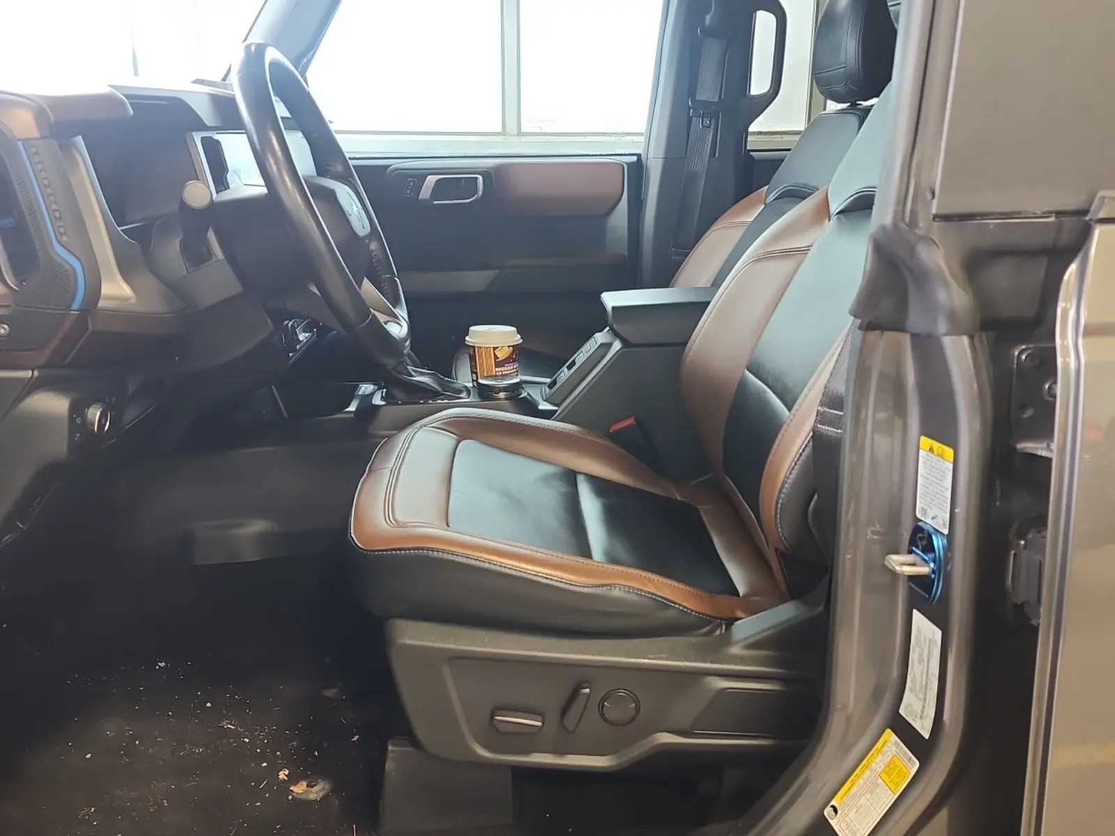 Front Interior Photo