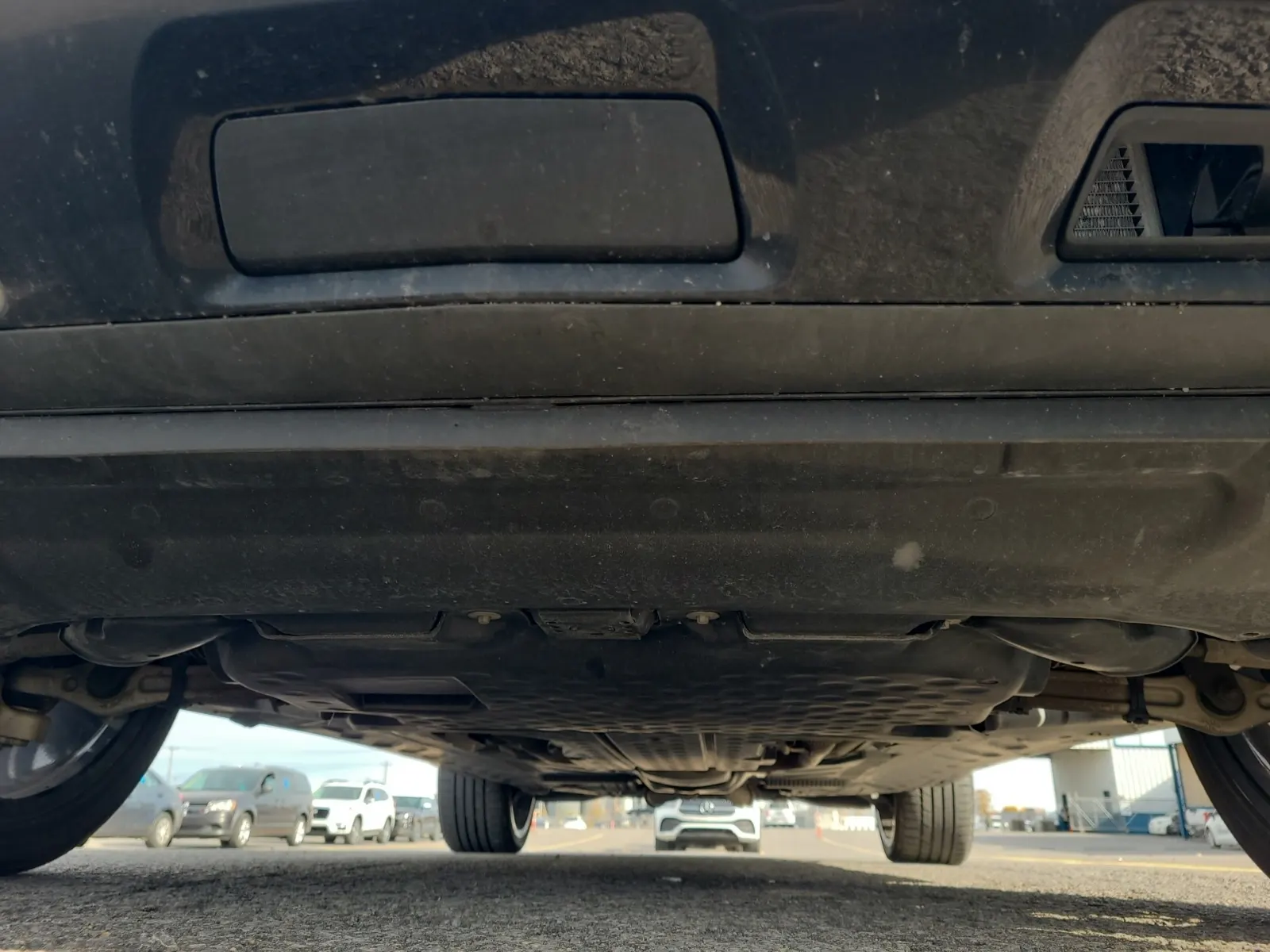 Undercarriage - Front Photo
