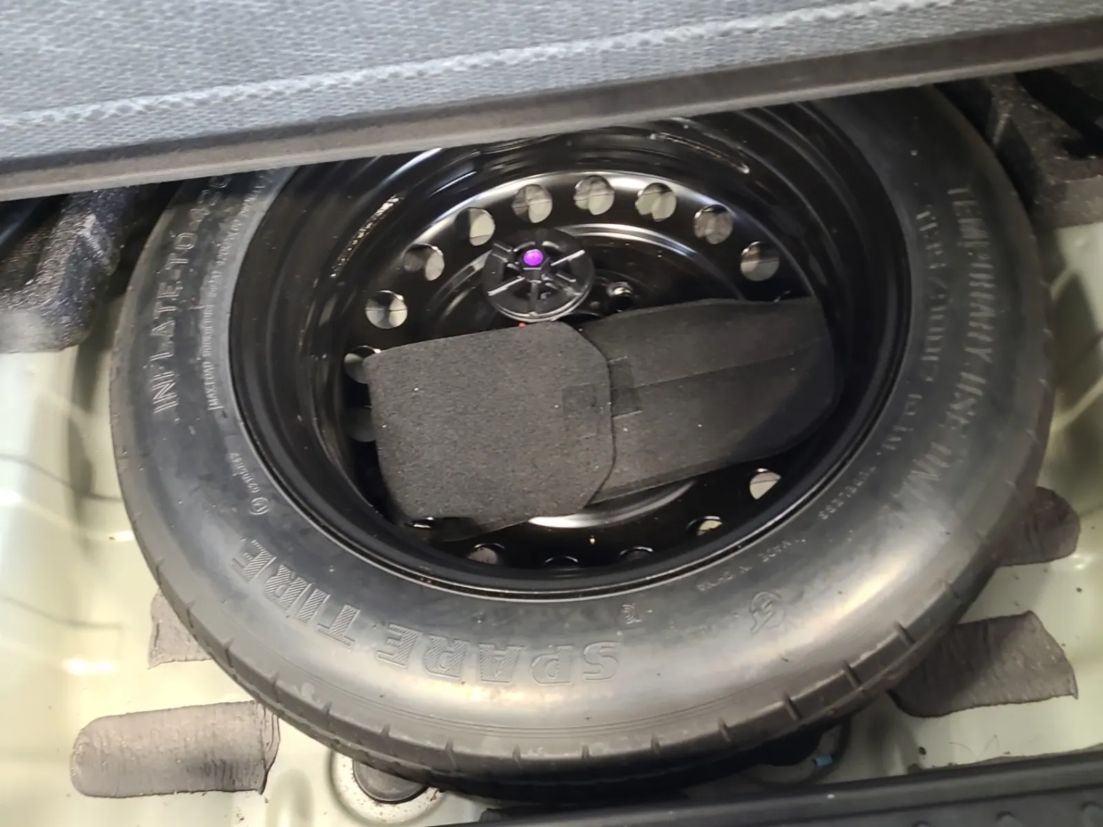 Spare Tire & Wheel Photo