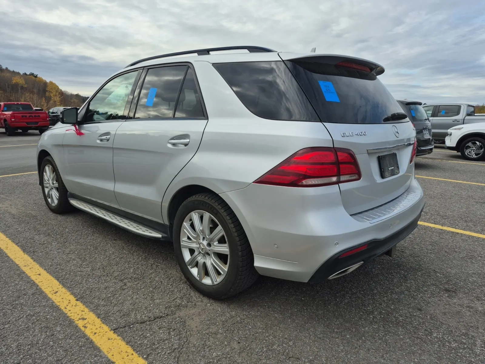 Driver Rear 3/4 Photo