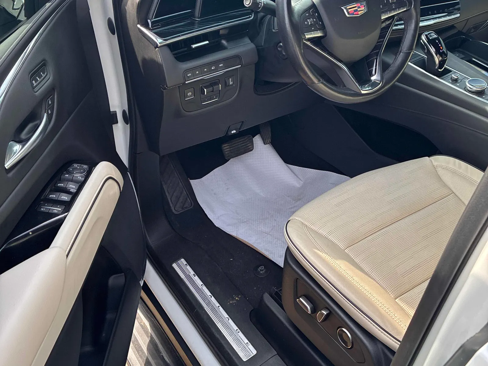 Interior driver side