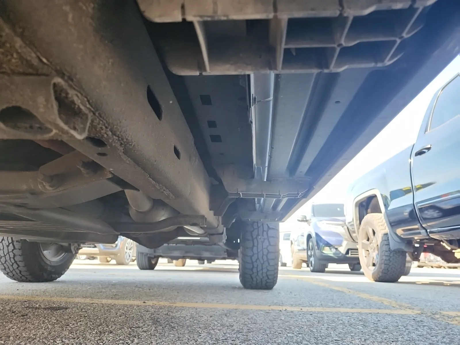 Undercarriage - Driver Photo