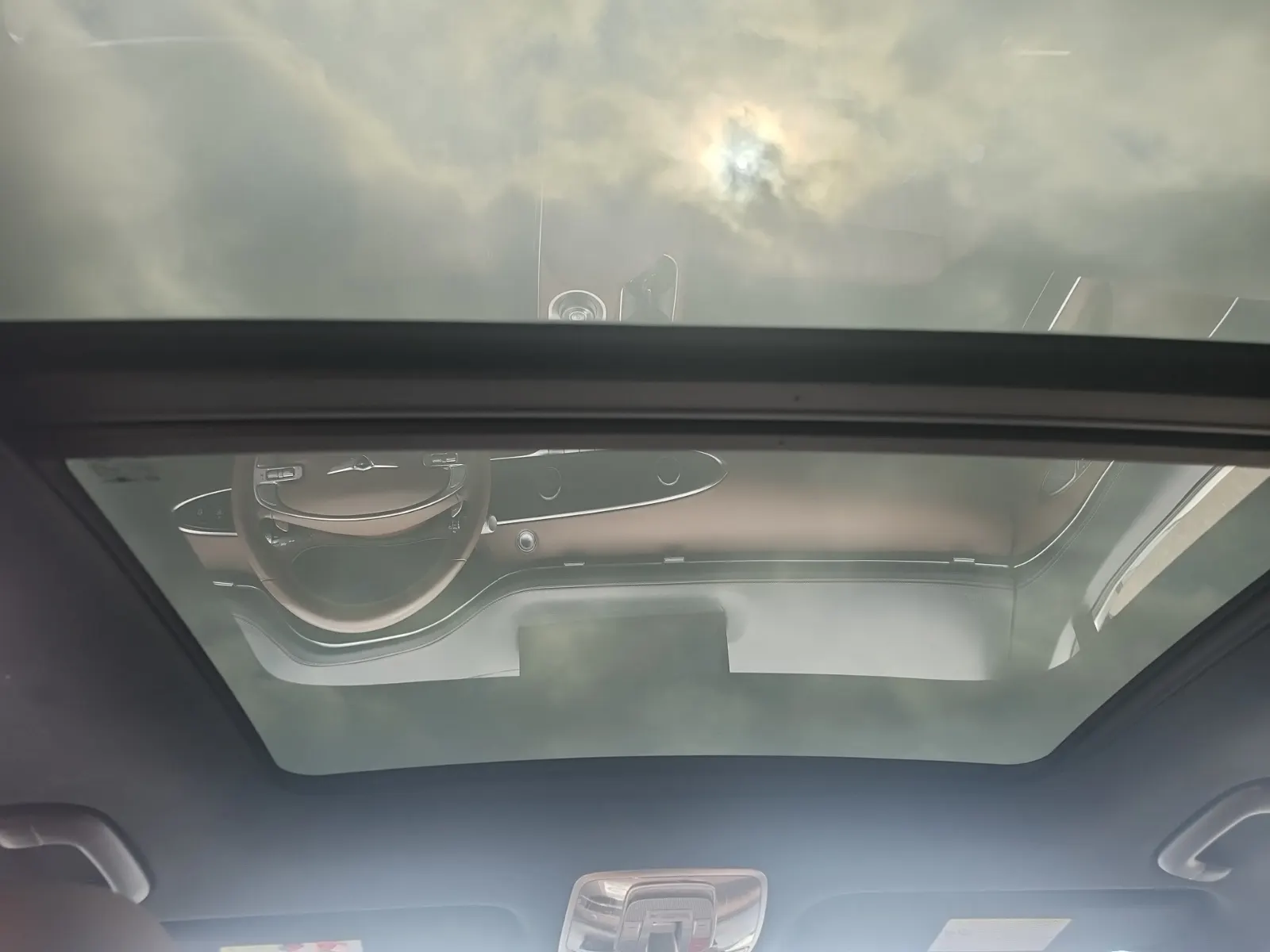 Interior Roof Photo