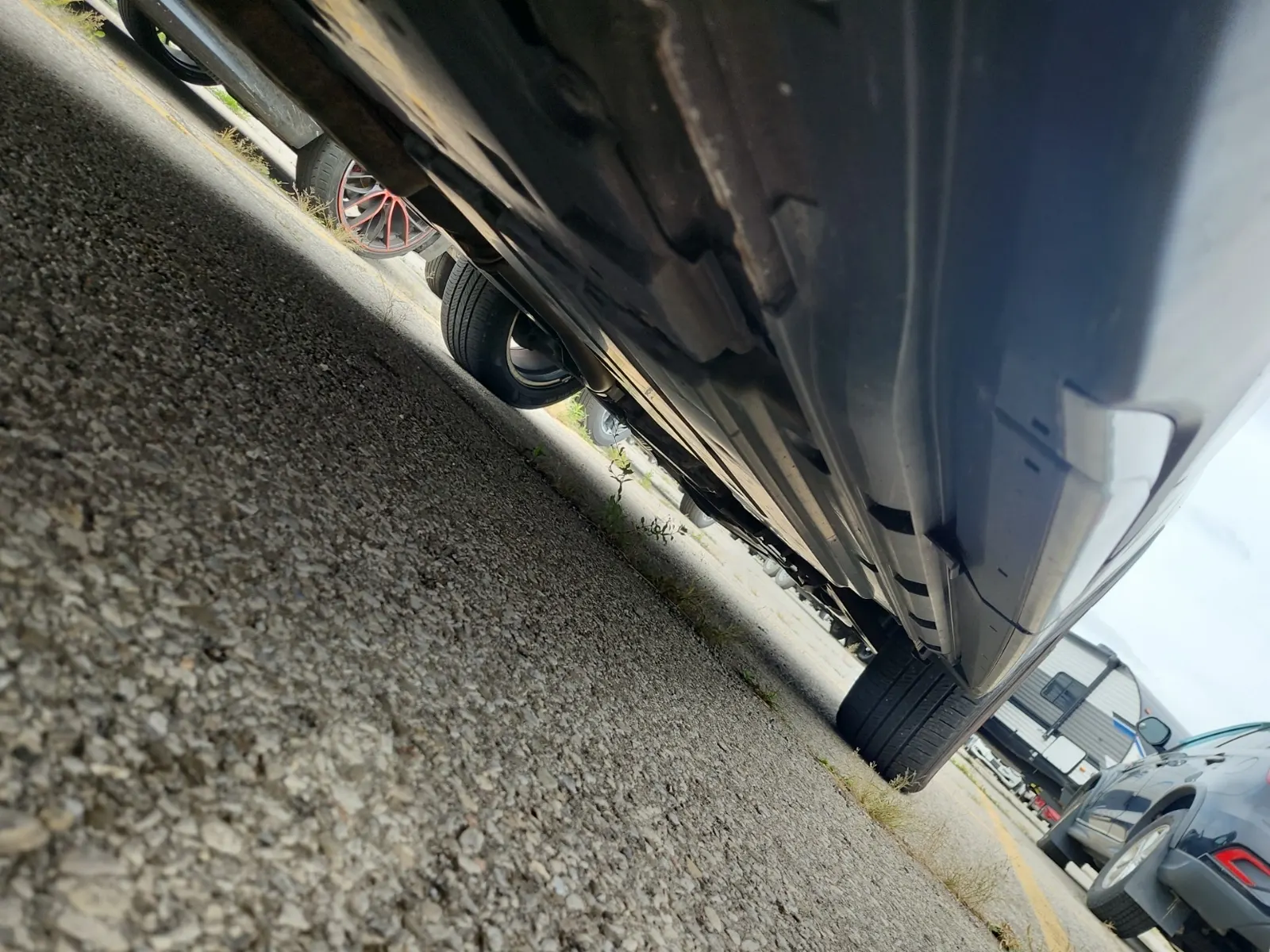 Undercarriage - Passenger Photo
