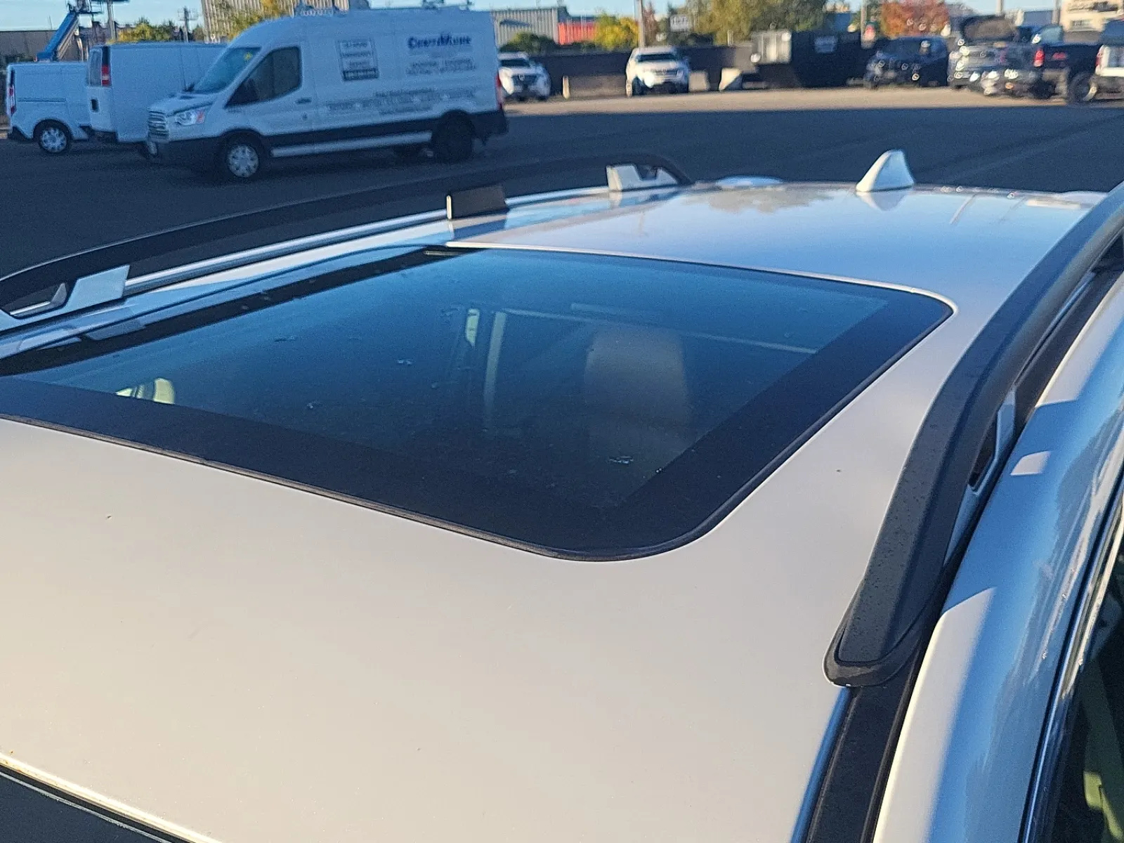 Exterior Roof Photo