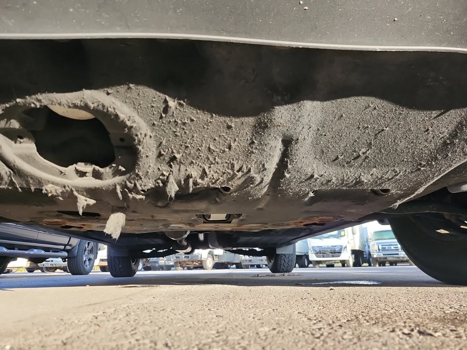 Undercarriage - Front Photo