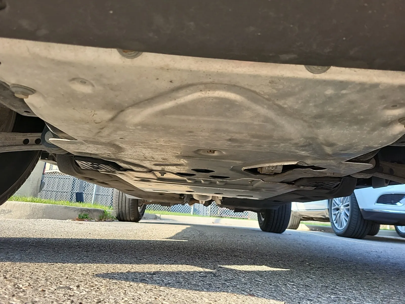 Undercarriage - Front Photo