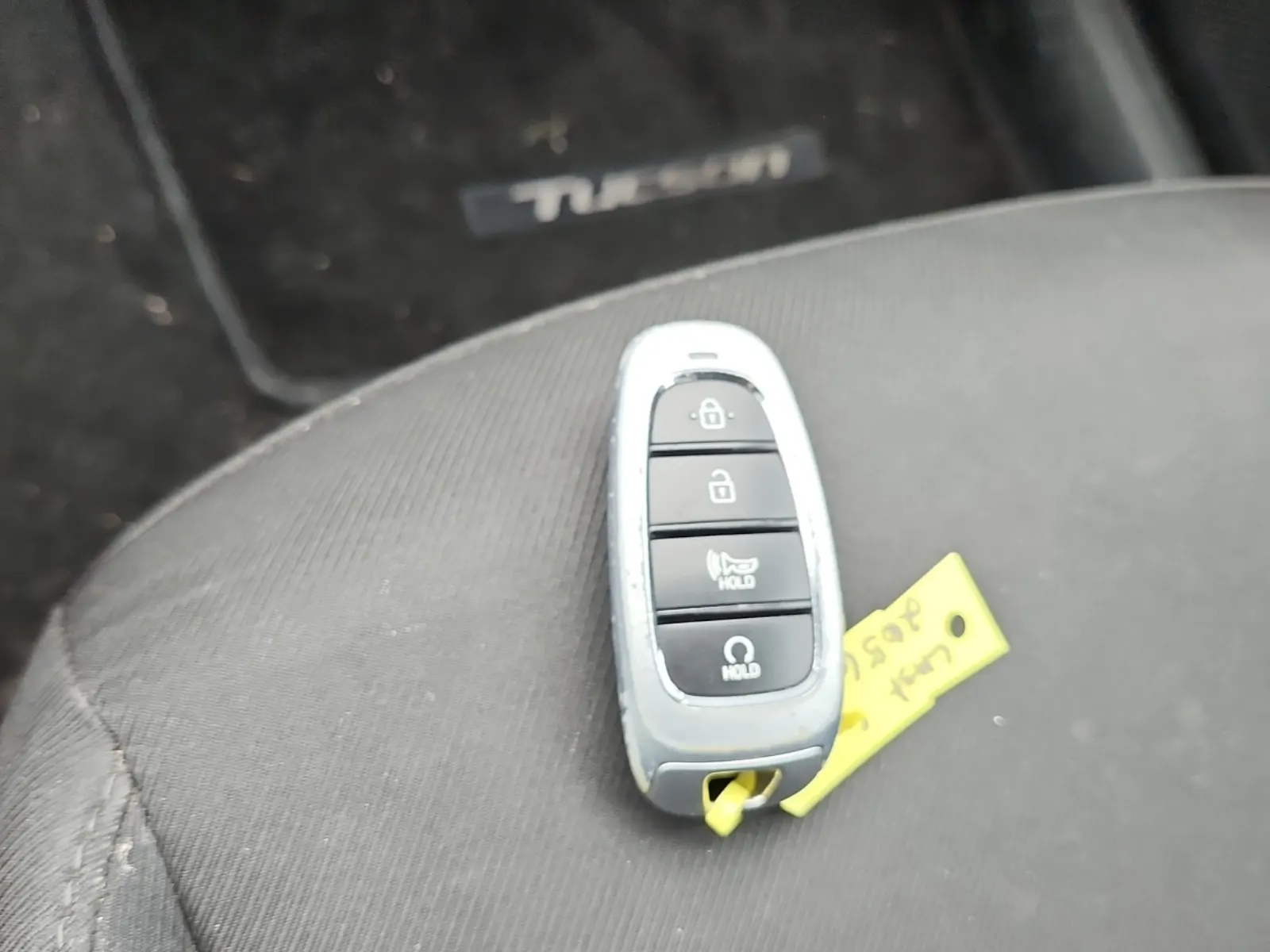 Keys/Fobs/Manual Photo
