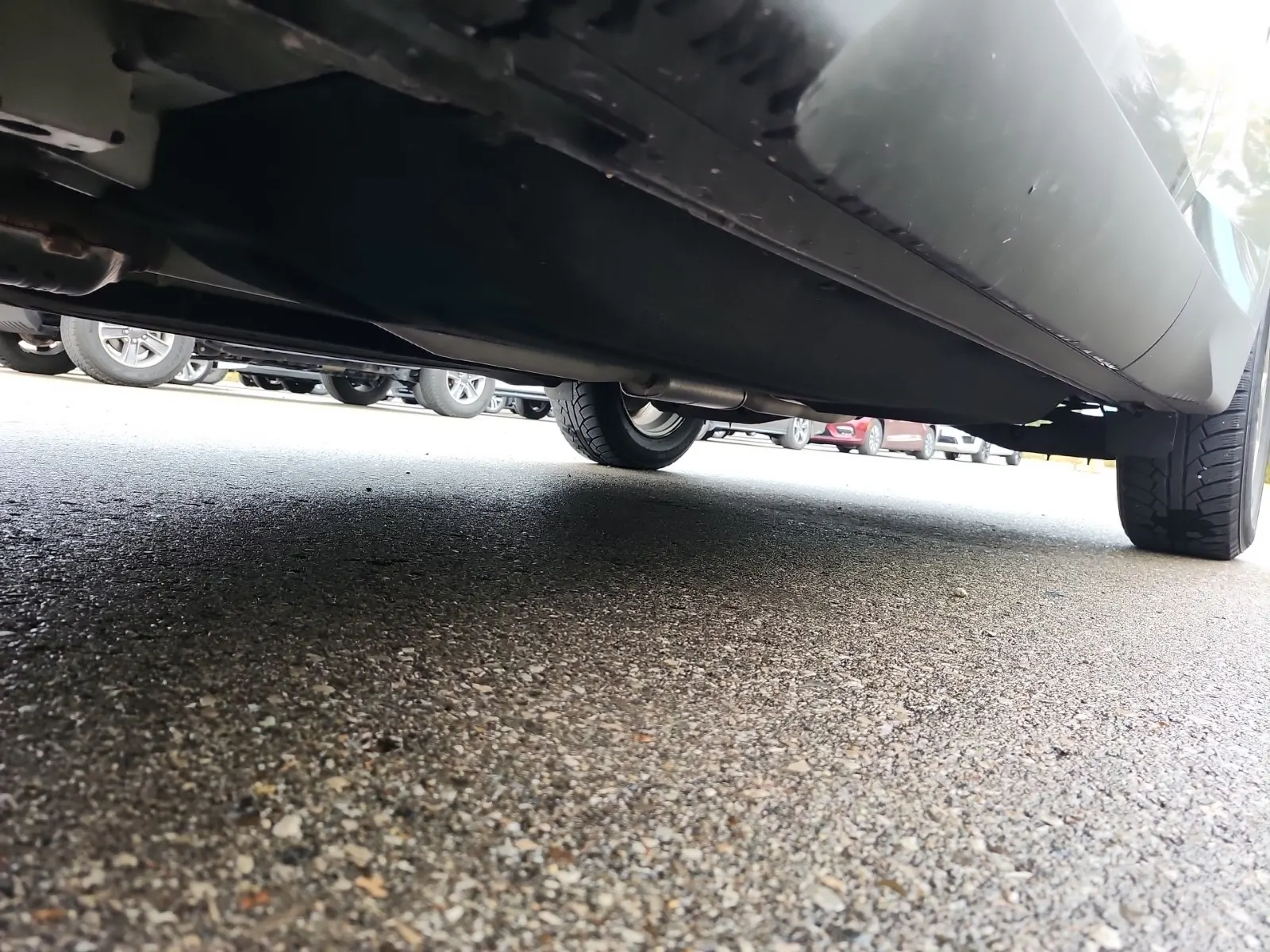 Undercarriage - Driver Photo