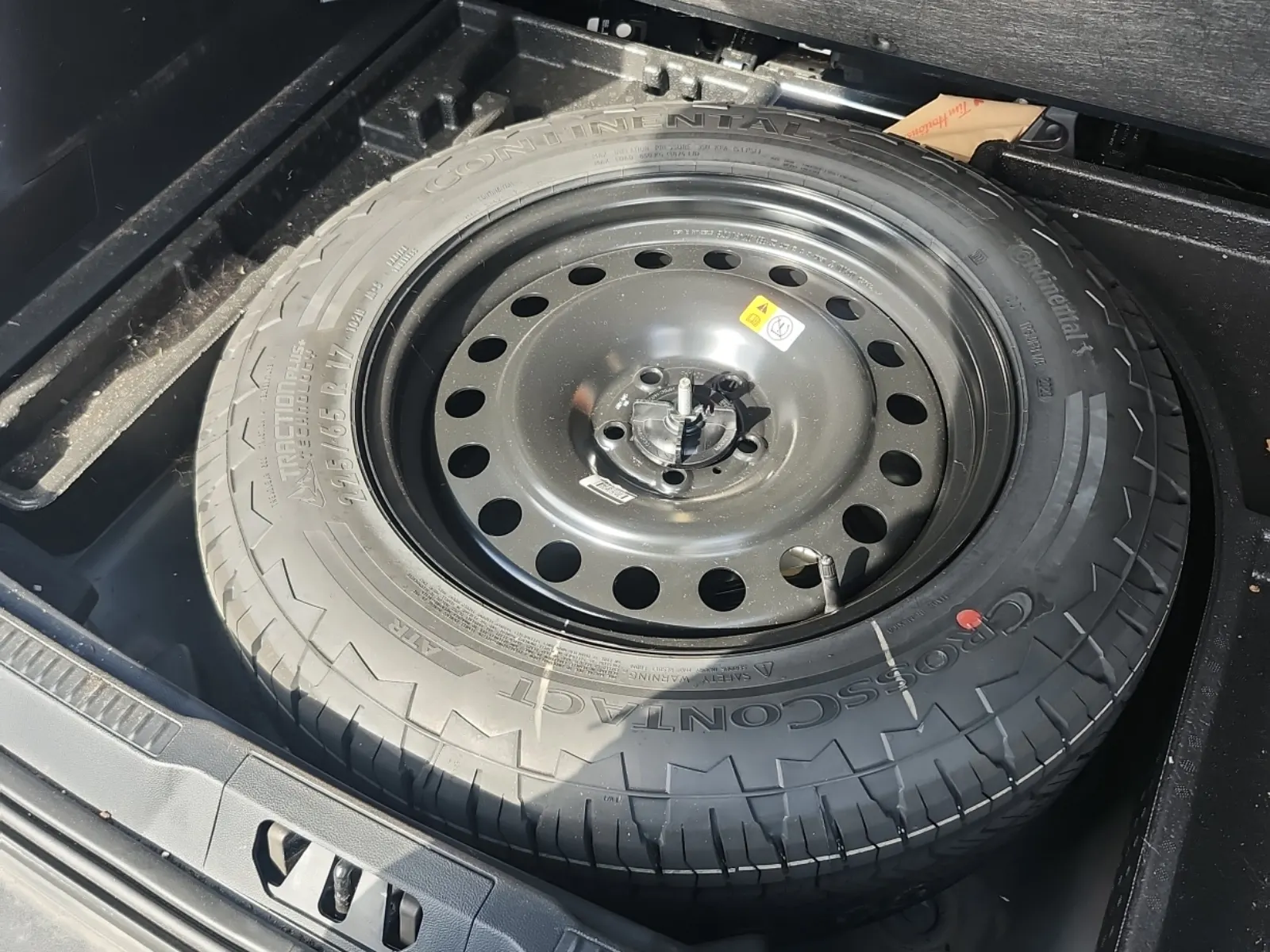 Spare Tire & Wheel Photo