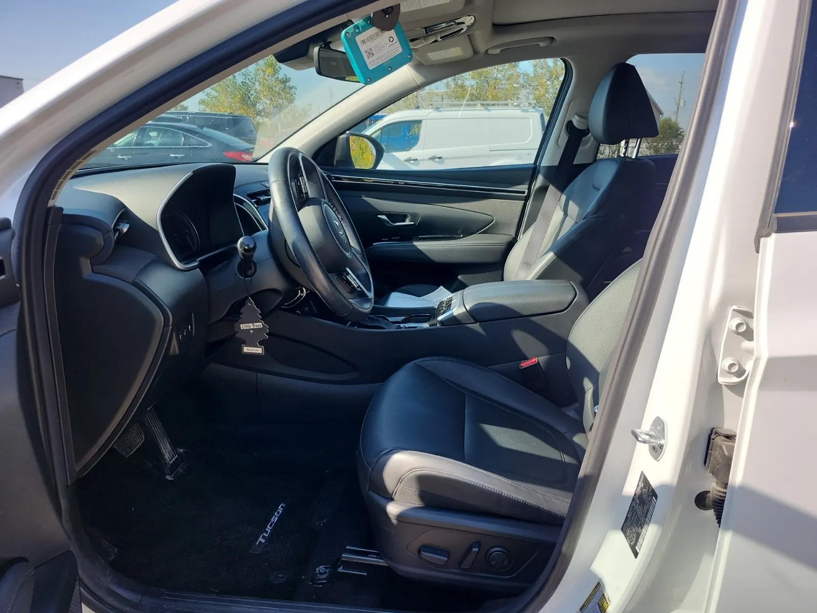 Front Interior Photo