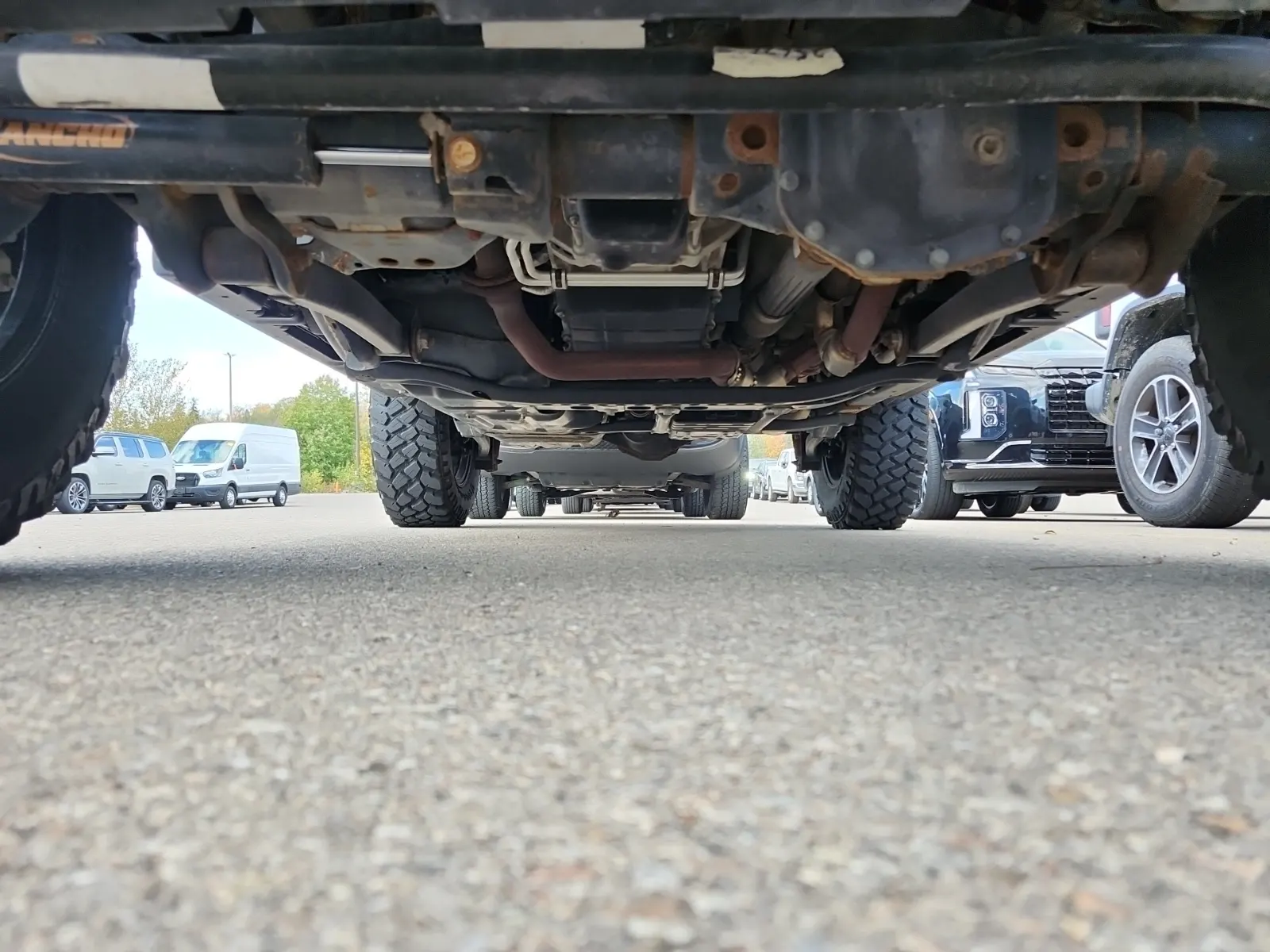 Undercarriage - Front Photo