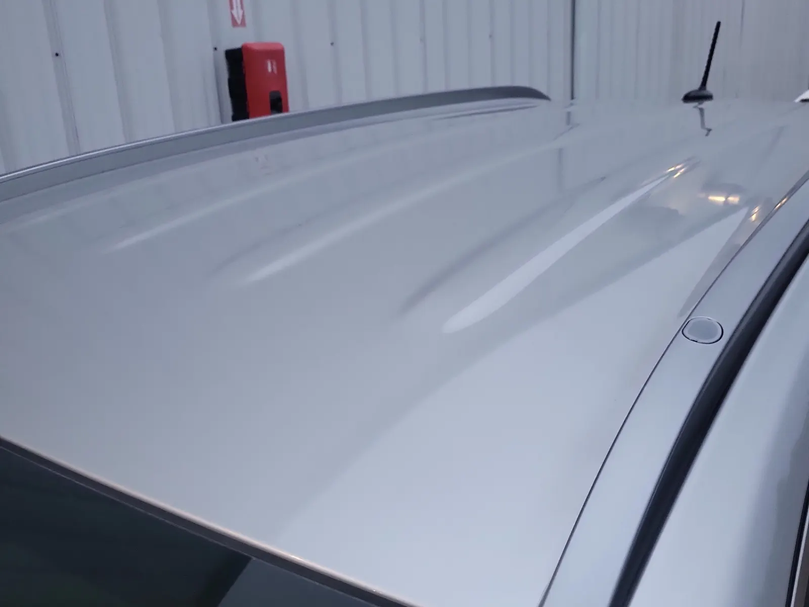 Exterior Roof Photo
