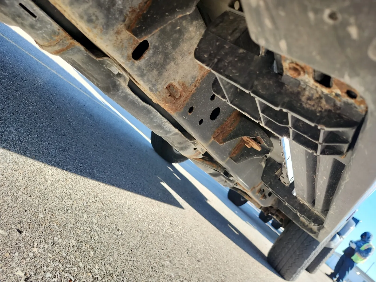 Undercarriage - Passenger Photo