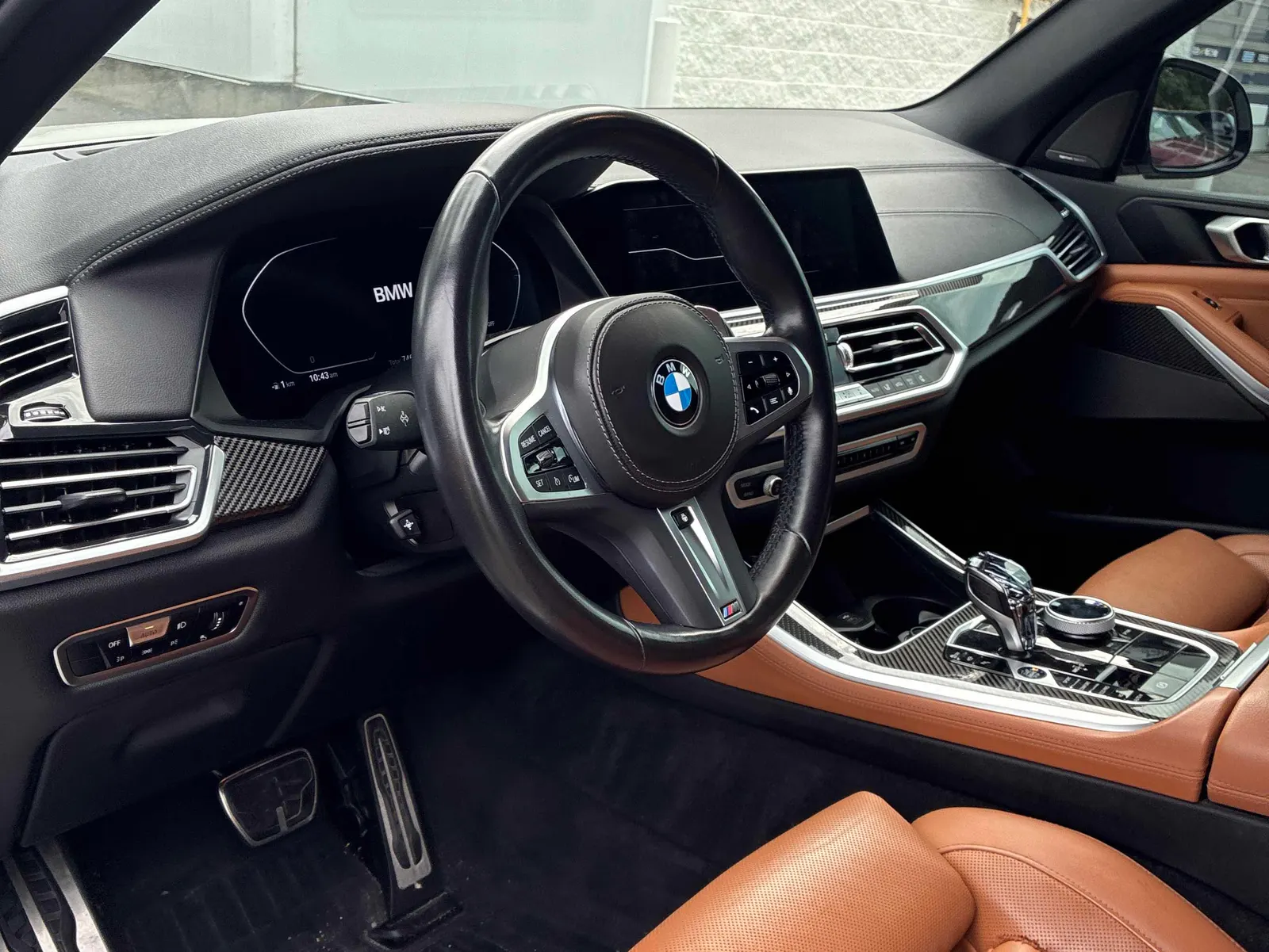 Interior driver side