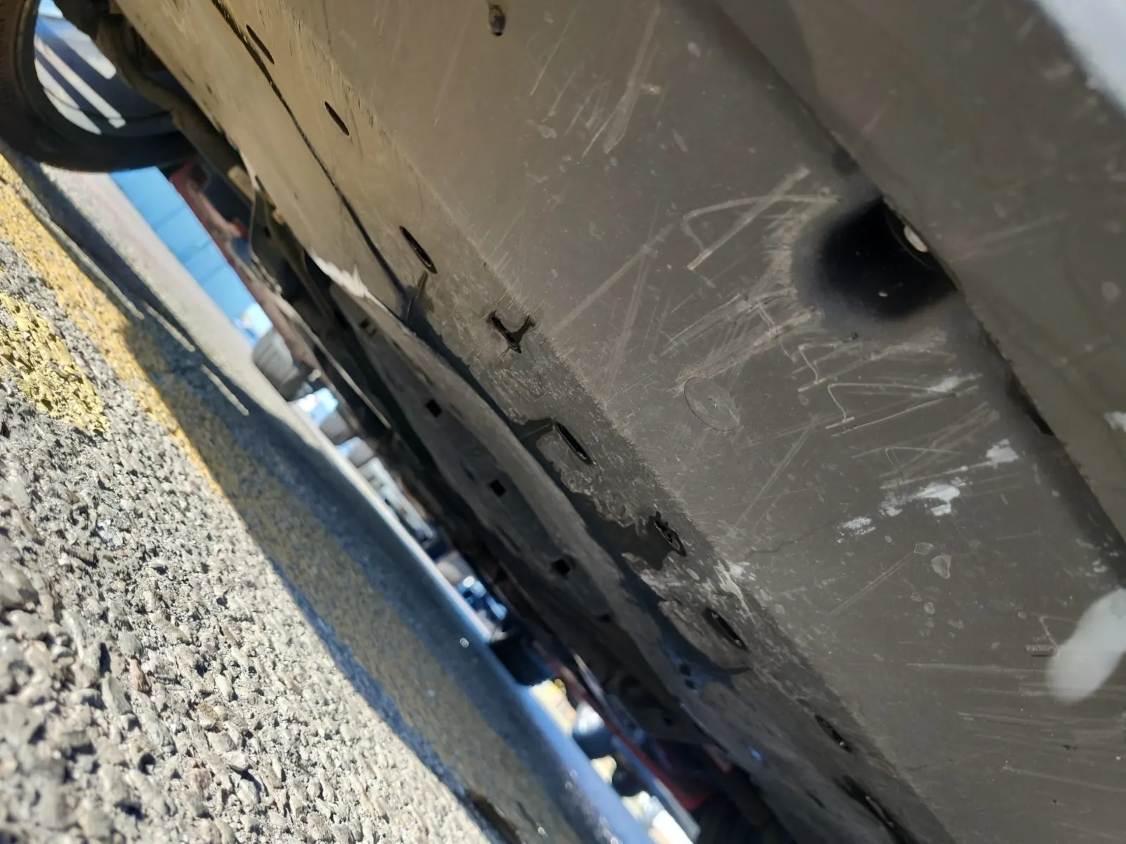 Undercarriage - Front Photo
