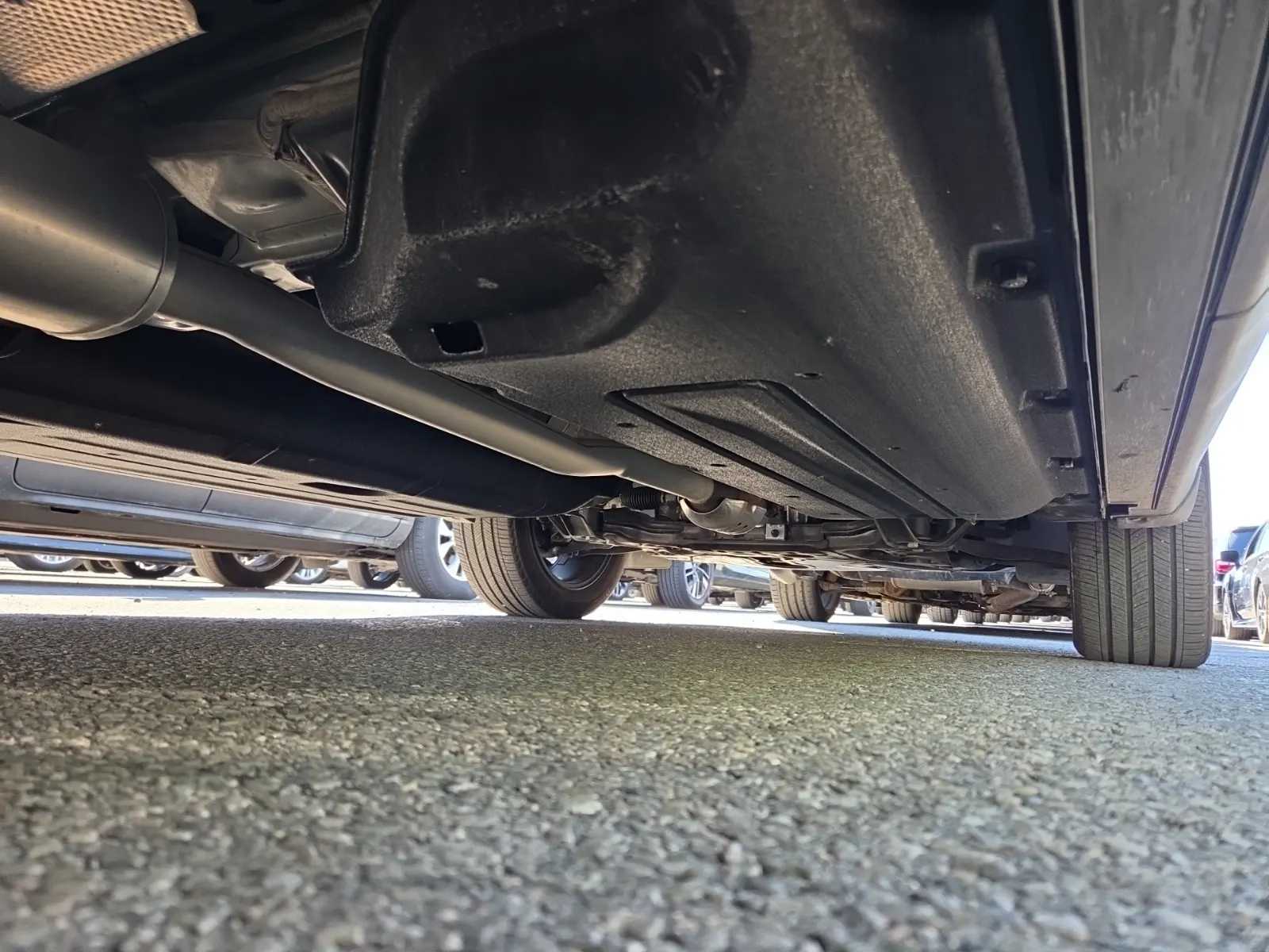 Undercarriage - Passenger Photo