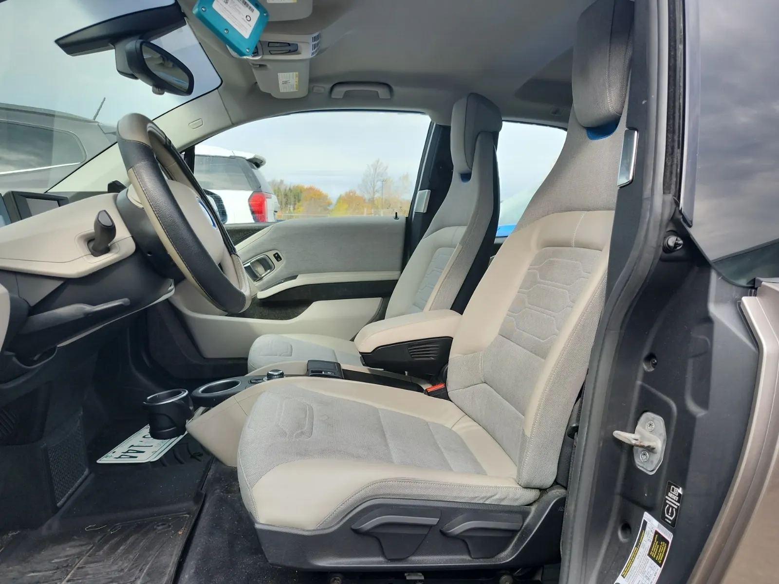 Front Interior Photo