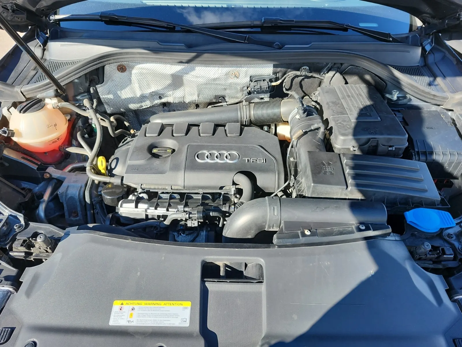 Engine Photo