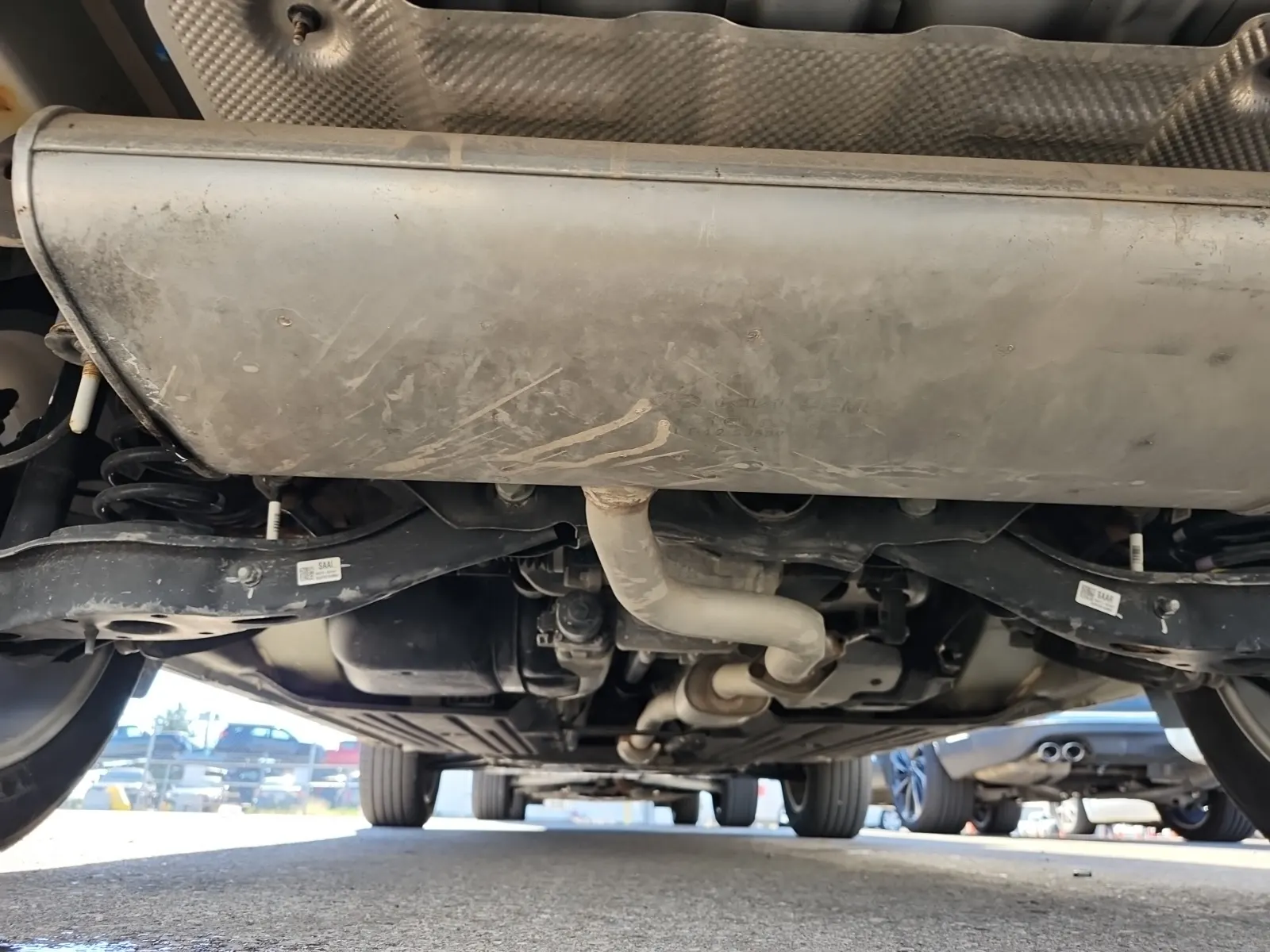 Undercarriage - Rear Photo
