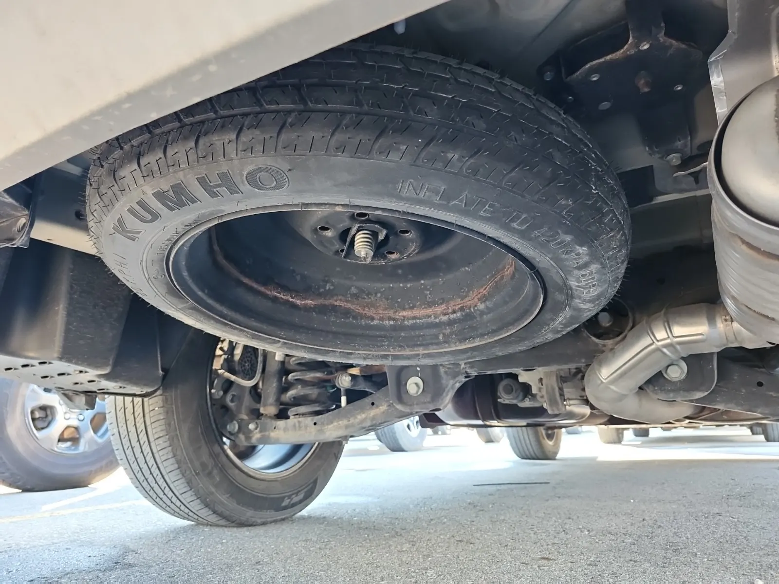 Spare Tire & Wheel Photo