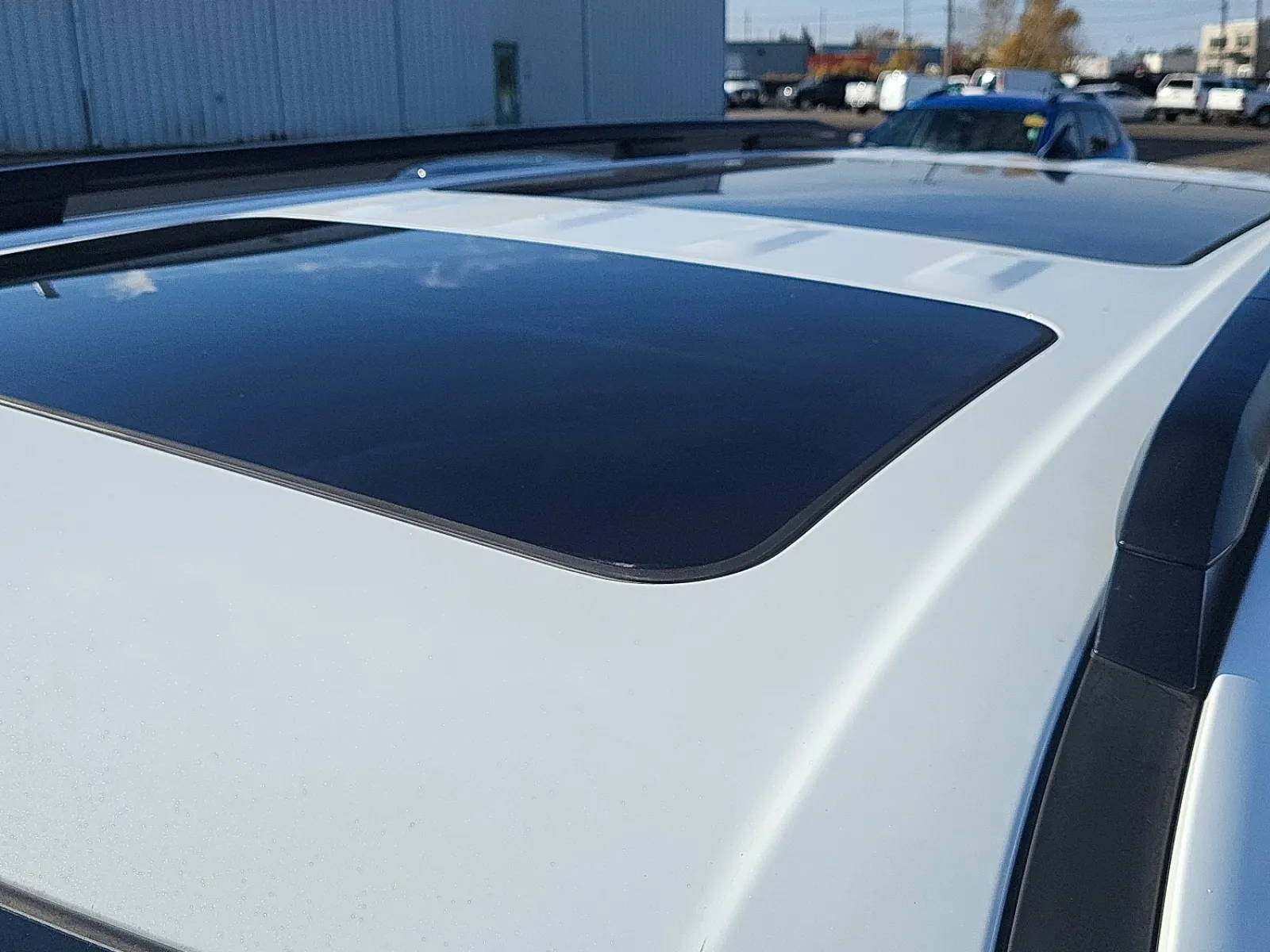 Exterior Roof Photo