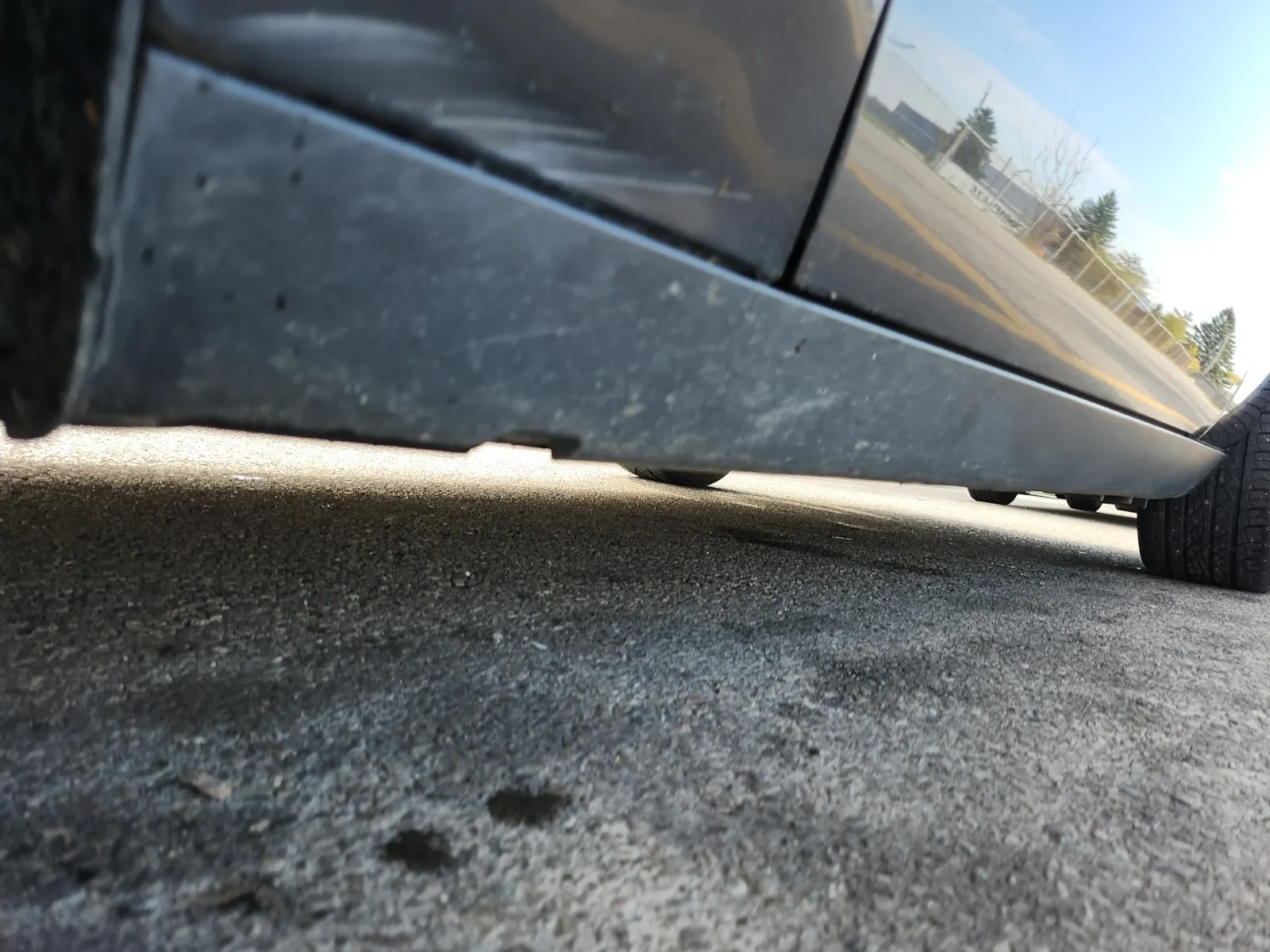 Undercarriage - Driver Photo