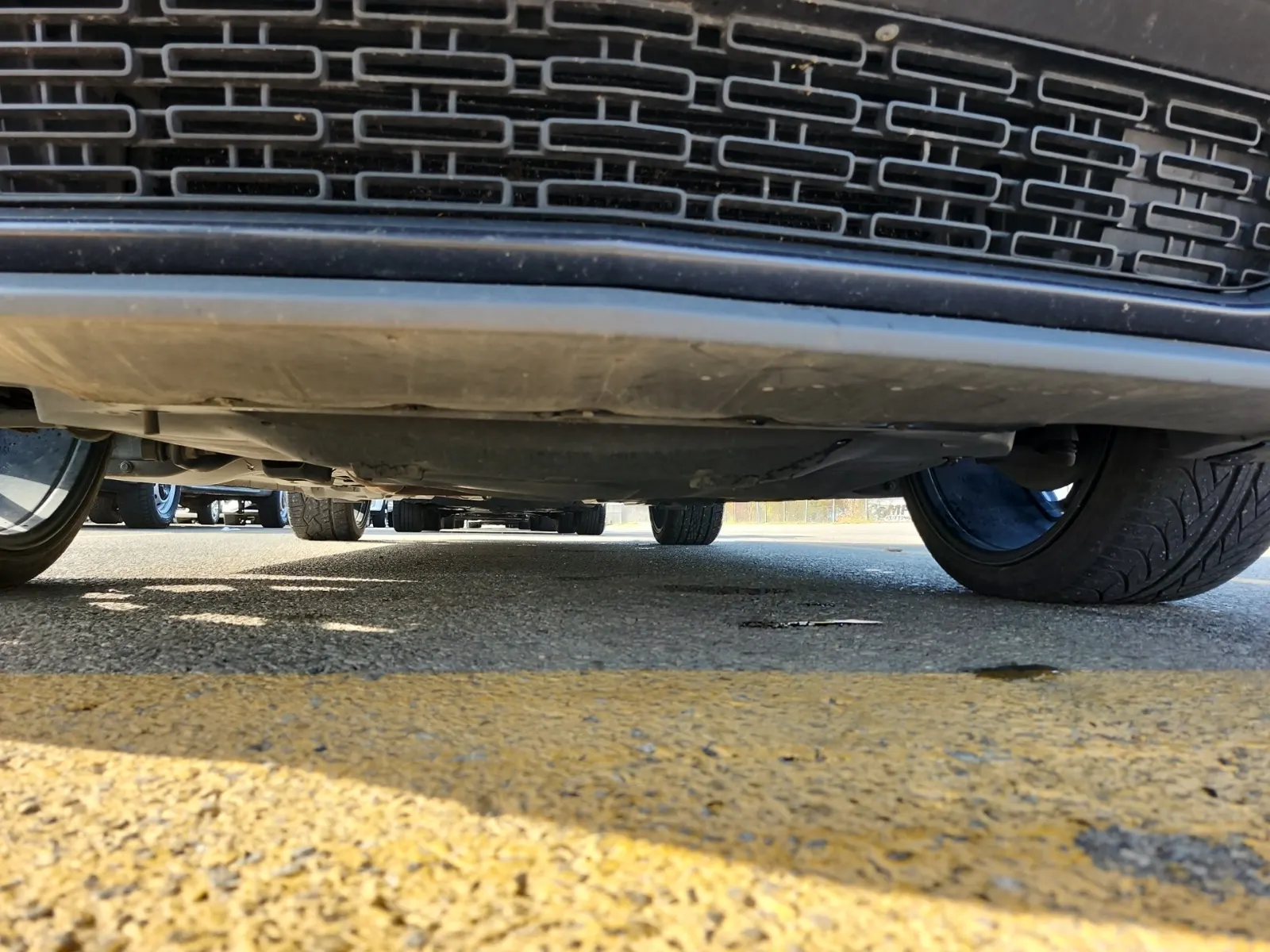 Undercarriage - Front Photo