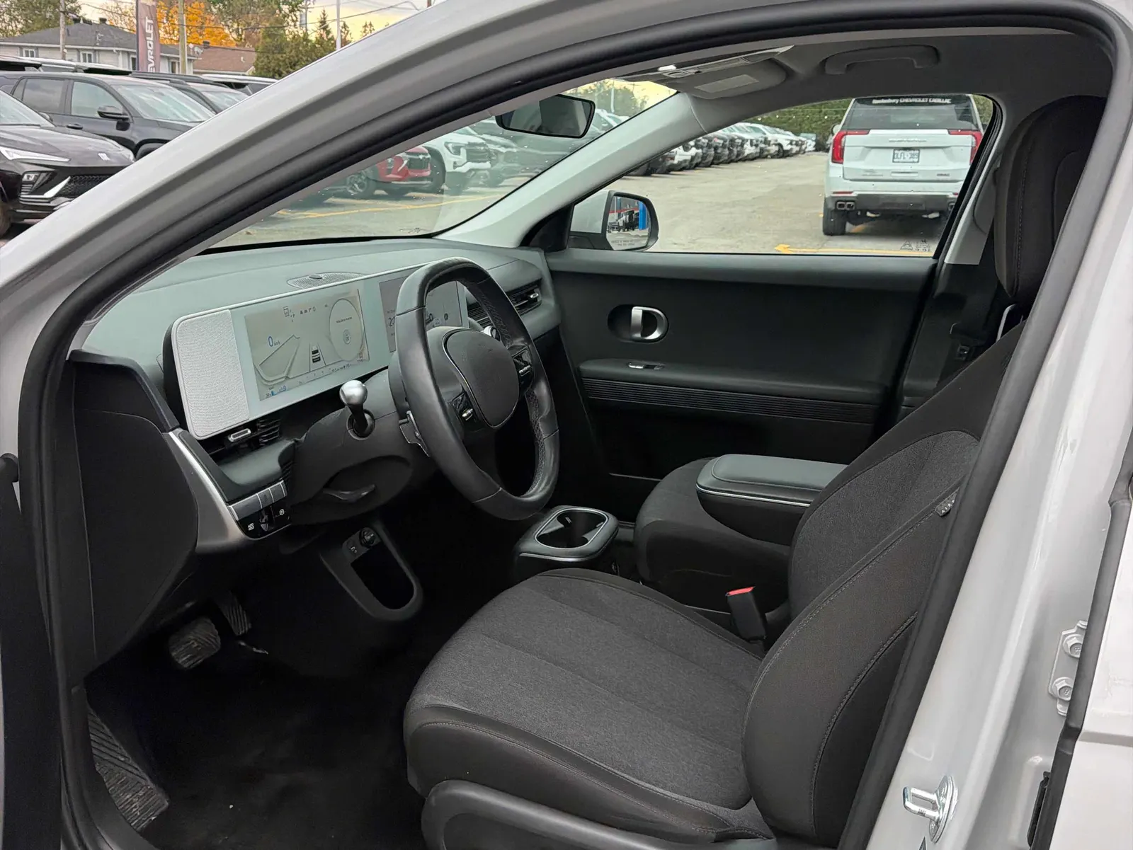Interior driver side