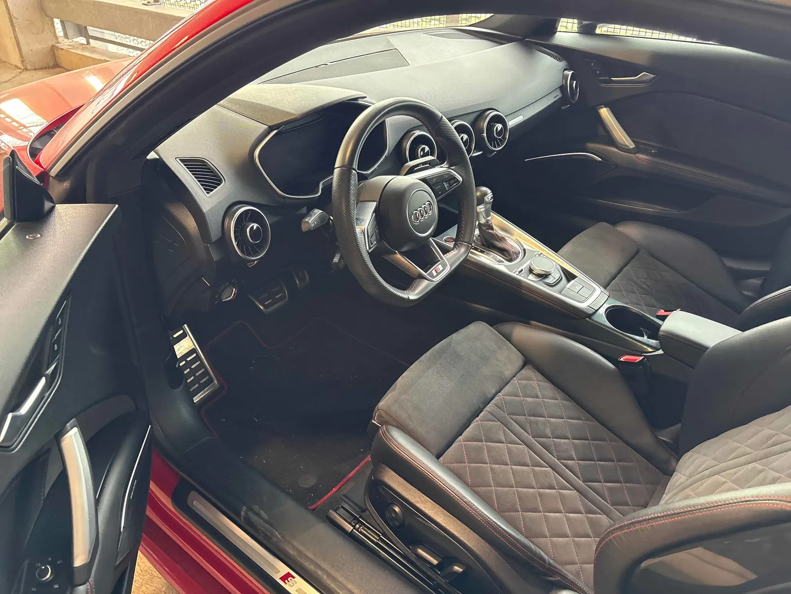 Interior driver side